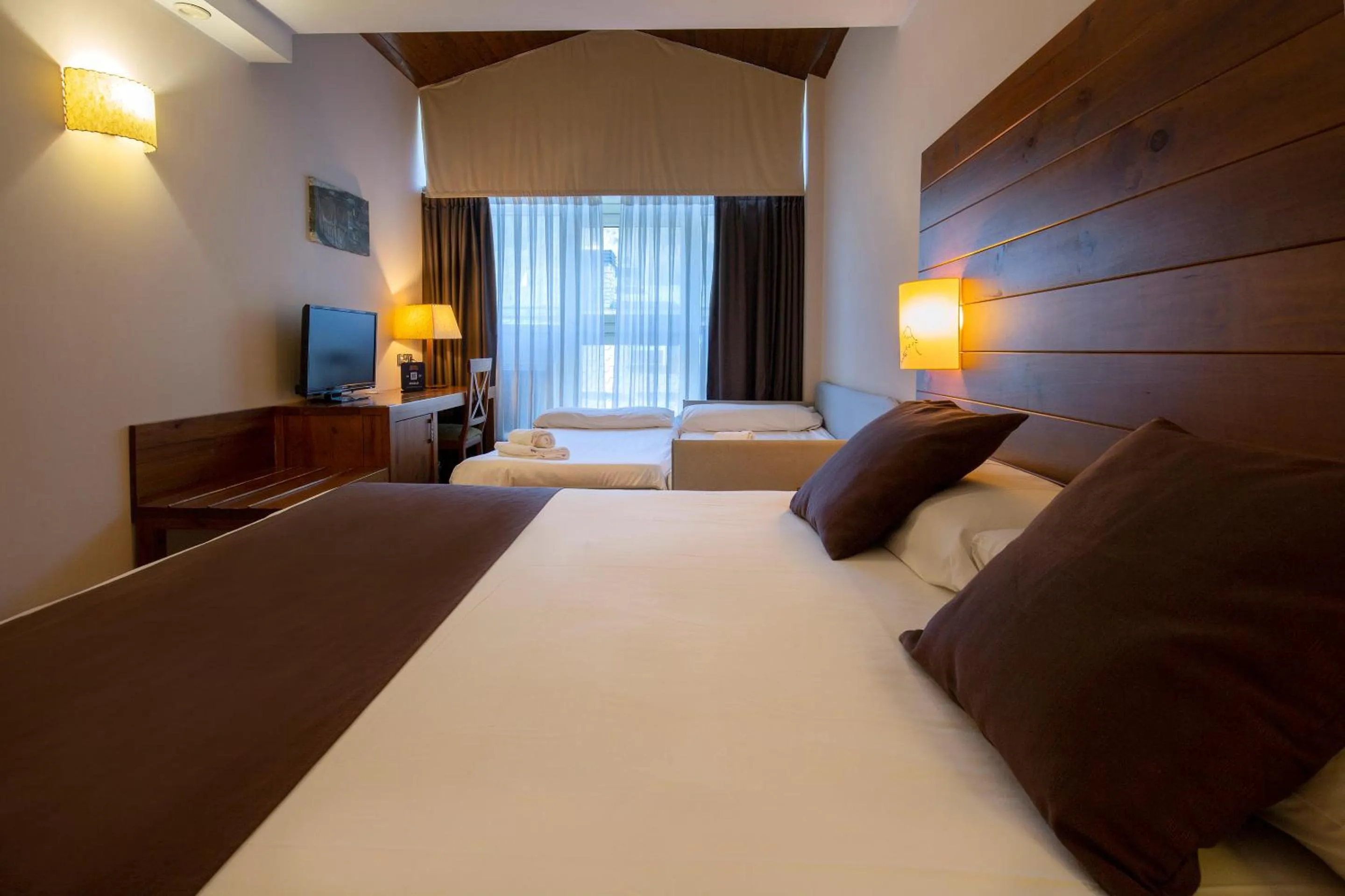 Photo of the whole room, Bed in Hotel Màgic La Massana by Nexta