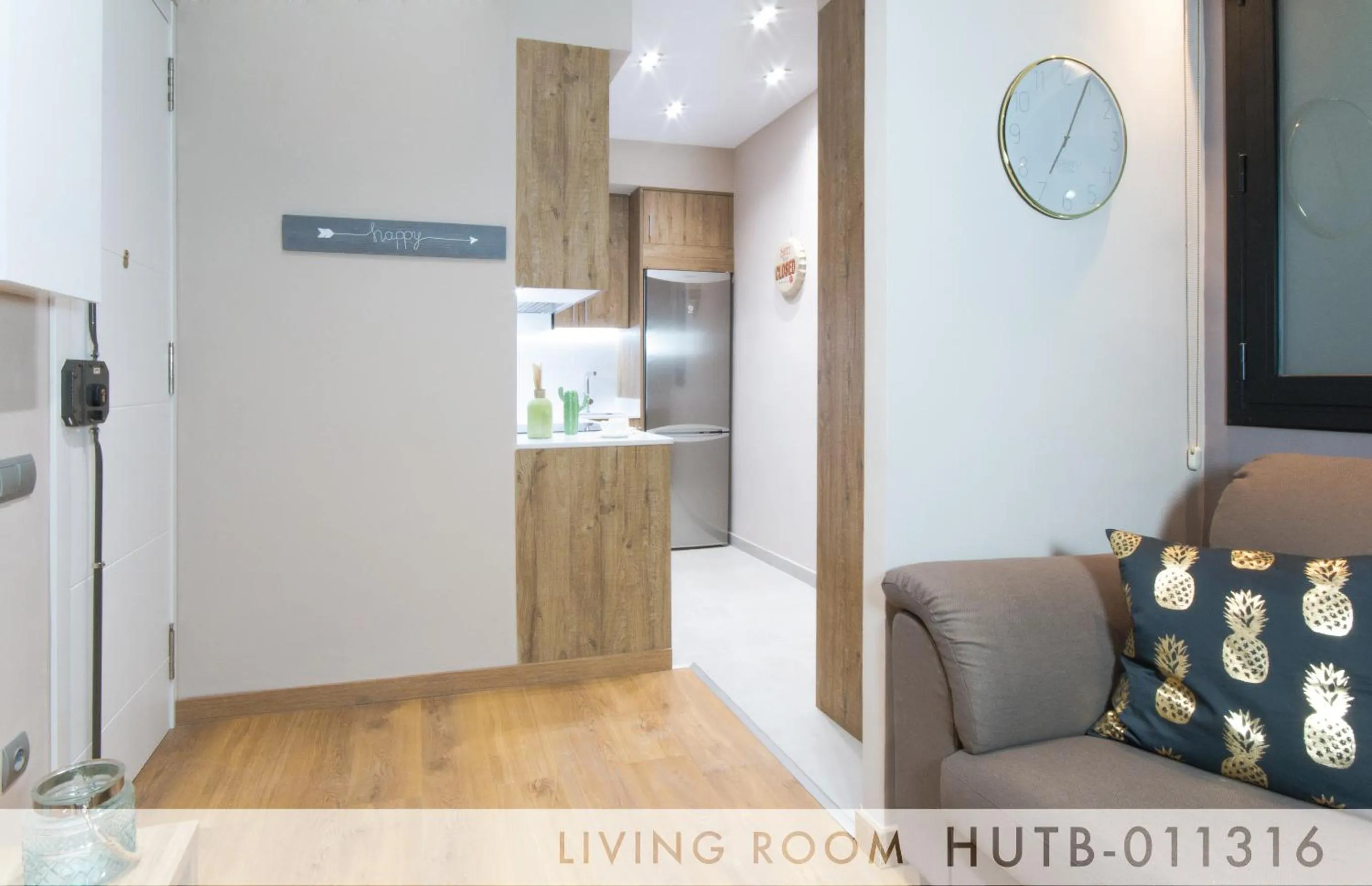 Kitchen or kitchenette in Suite Place Barcelona Còrsega