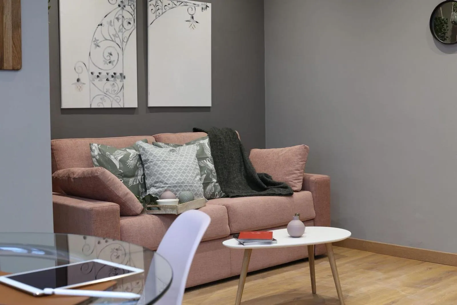 Seating area in Suite Place Barcelona Còrsega