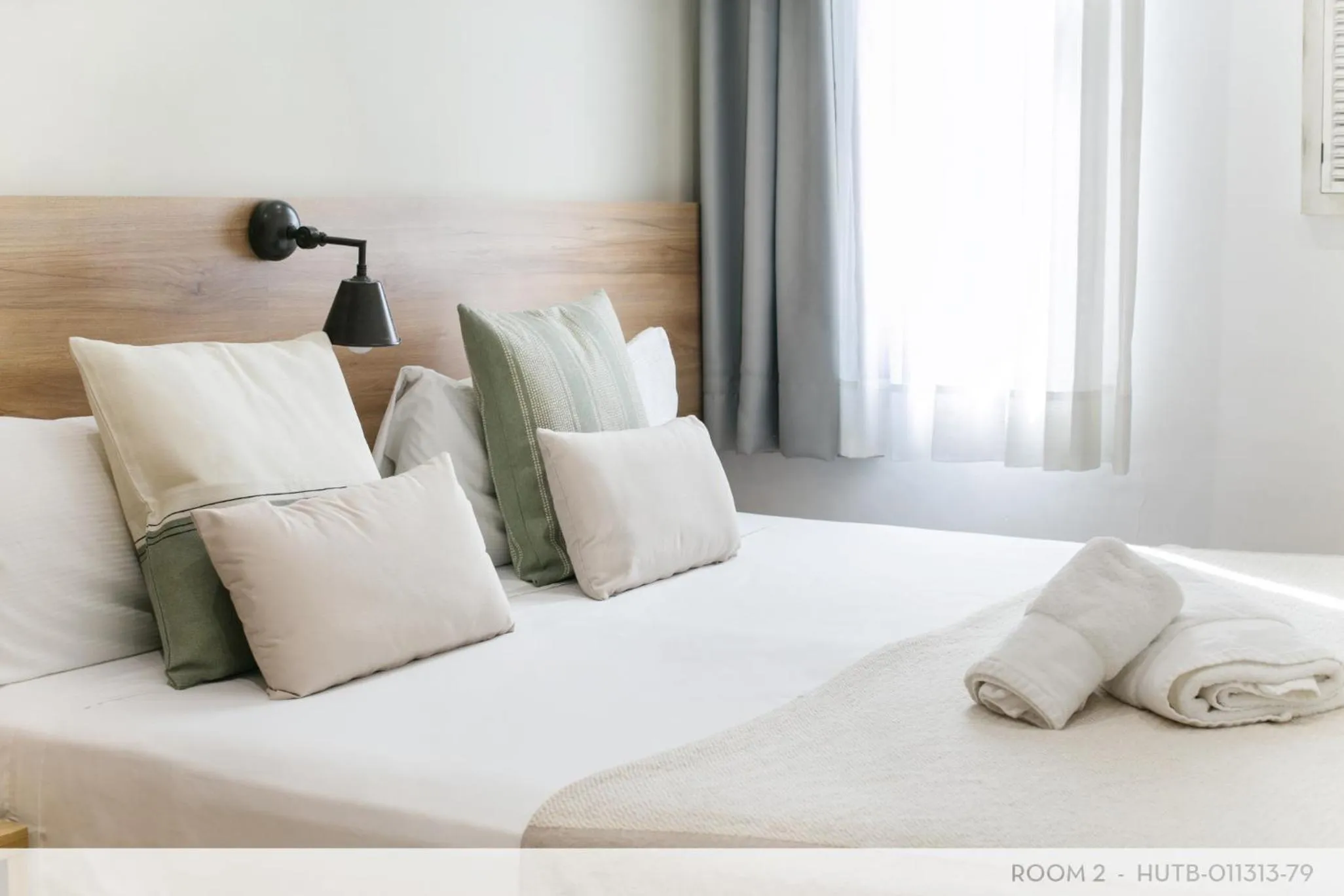 Bedroom, Bed in Suite Place Barcelona Còrsega