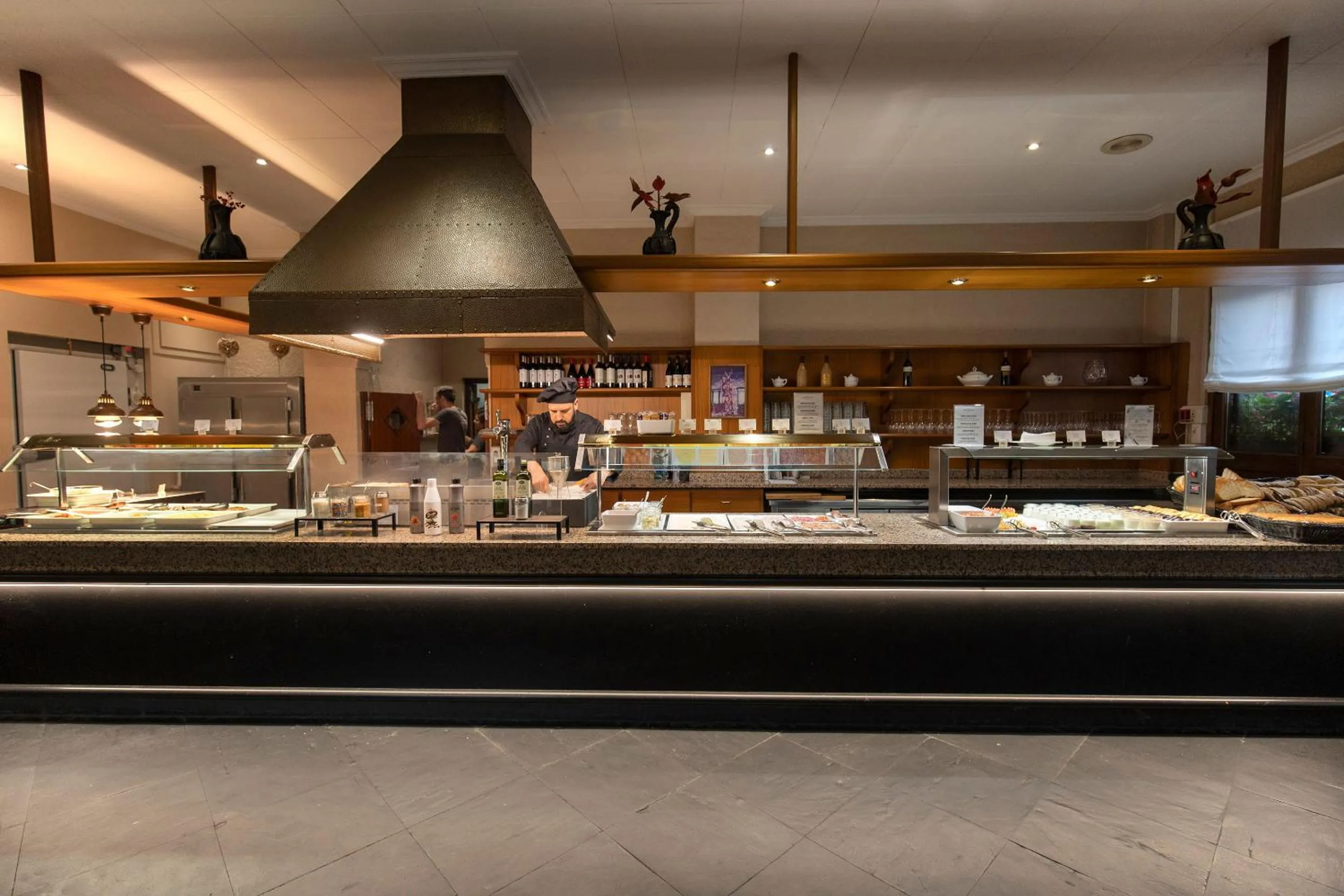 Buffet breakfast in Hotel Marco Polo by Nexta