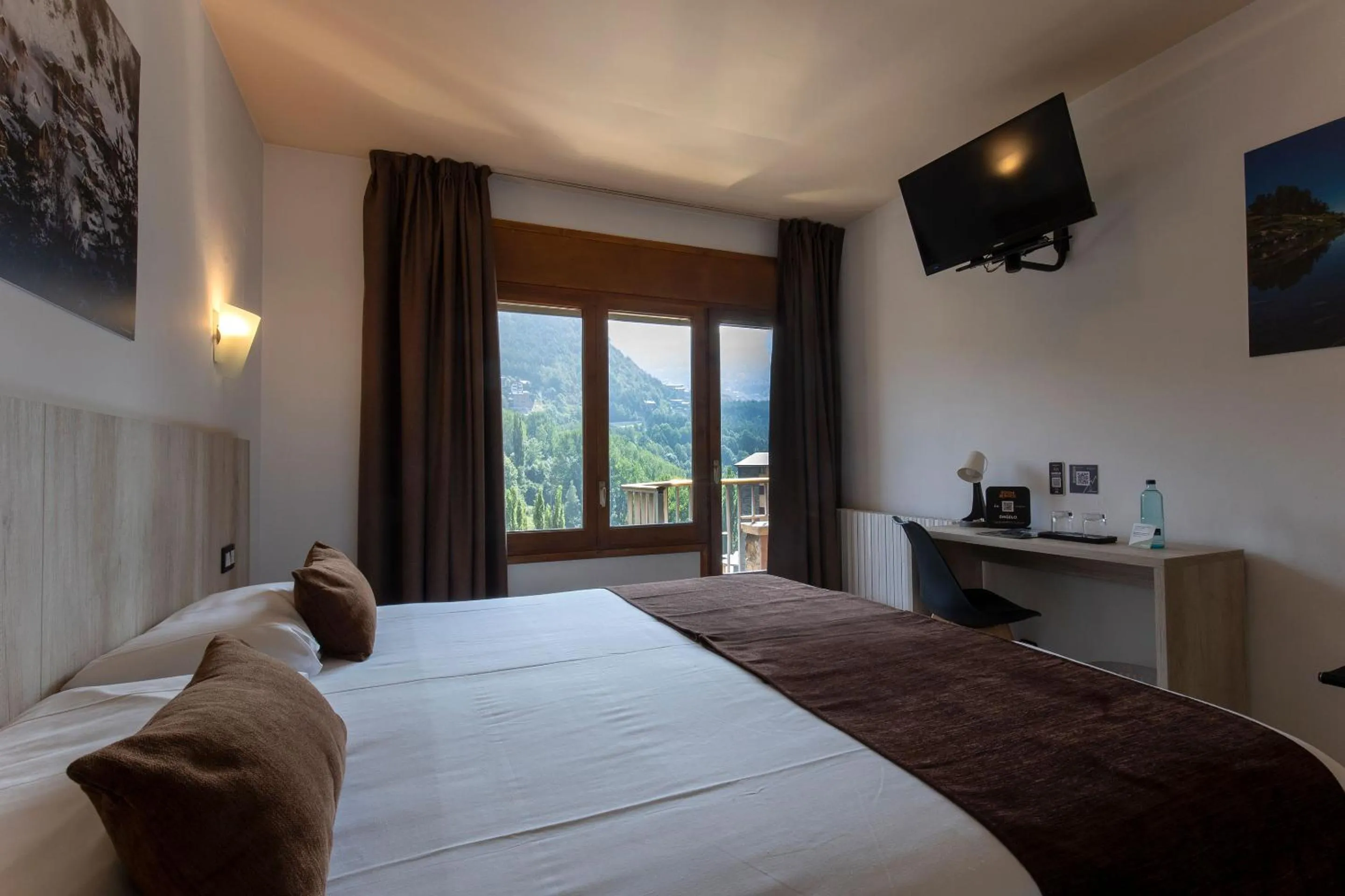 Bed in Hotel Marco Polo by Nexta