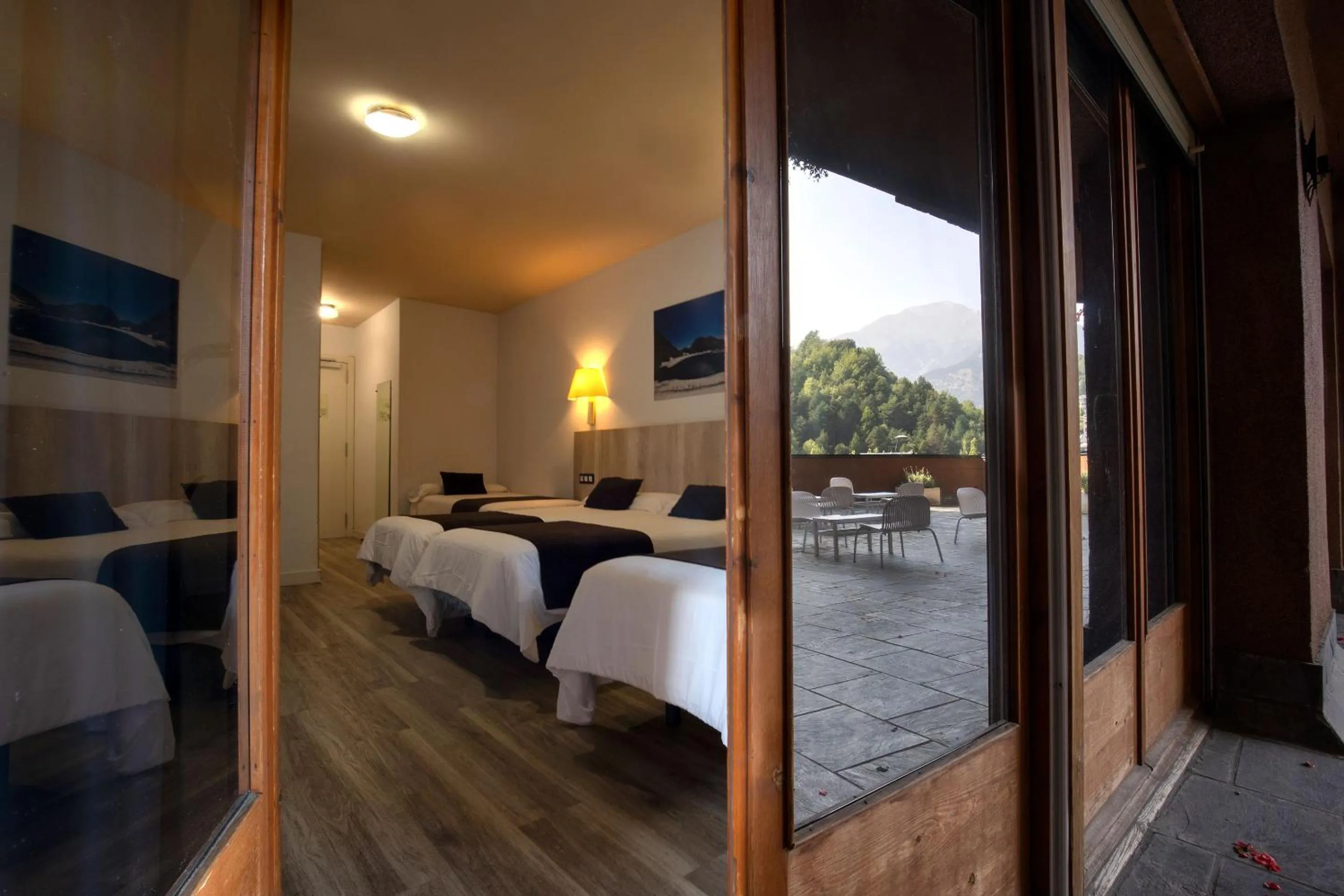 Bed in Hotel Marco Polo by Nexta