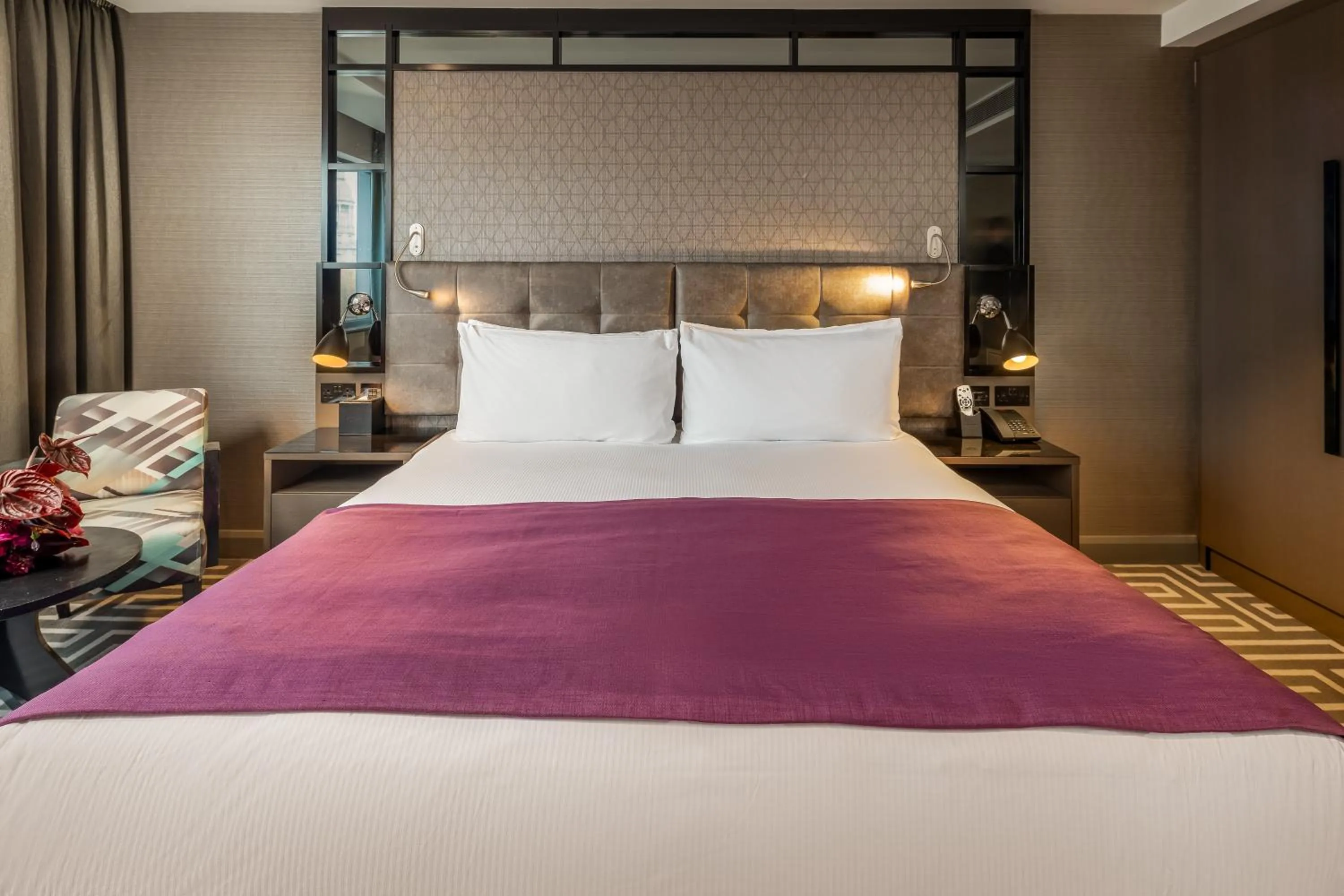 Bedroom, Bed in Courthouse Hotel Shoreditch