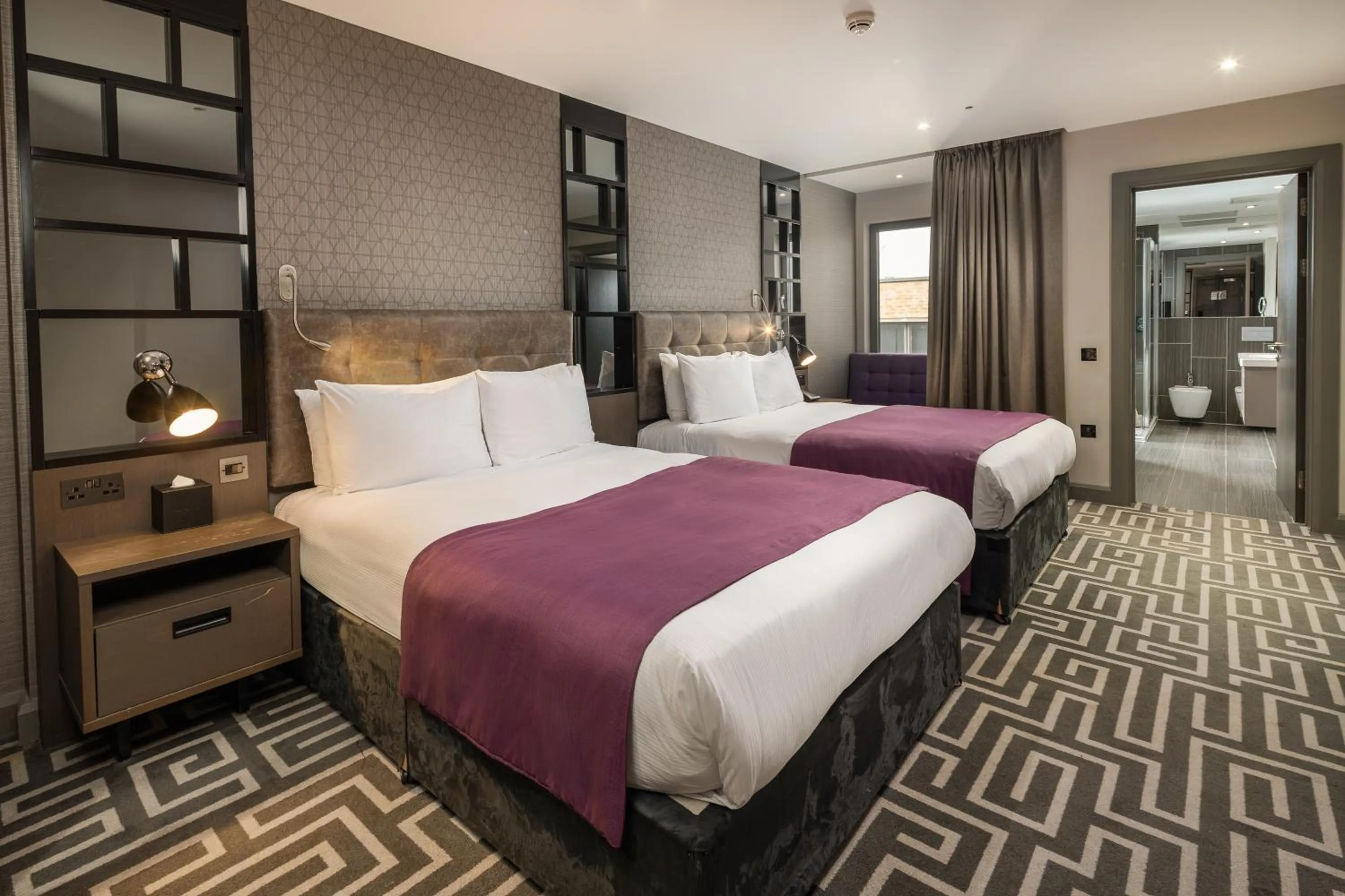 Bedroom, Bed in Courthouse Hotel Shoreditch