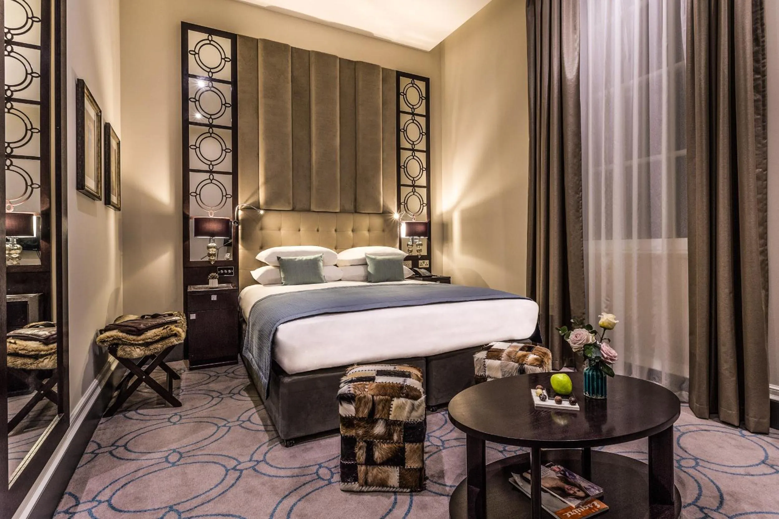 Bedroom, Bed in Courthouse Hotel Shoreditch