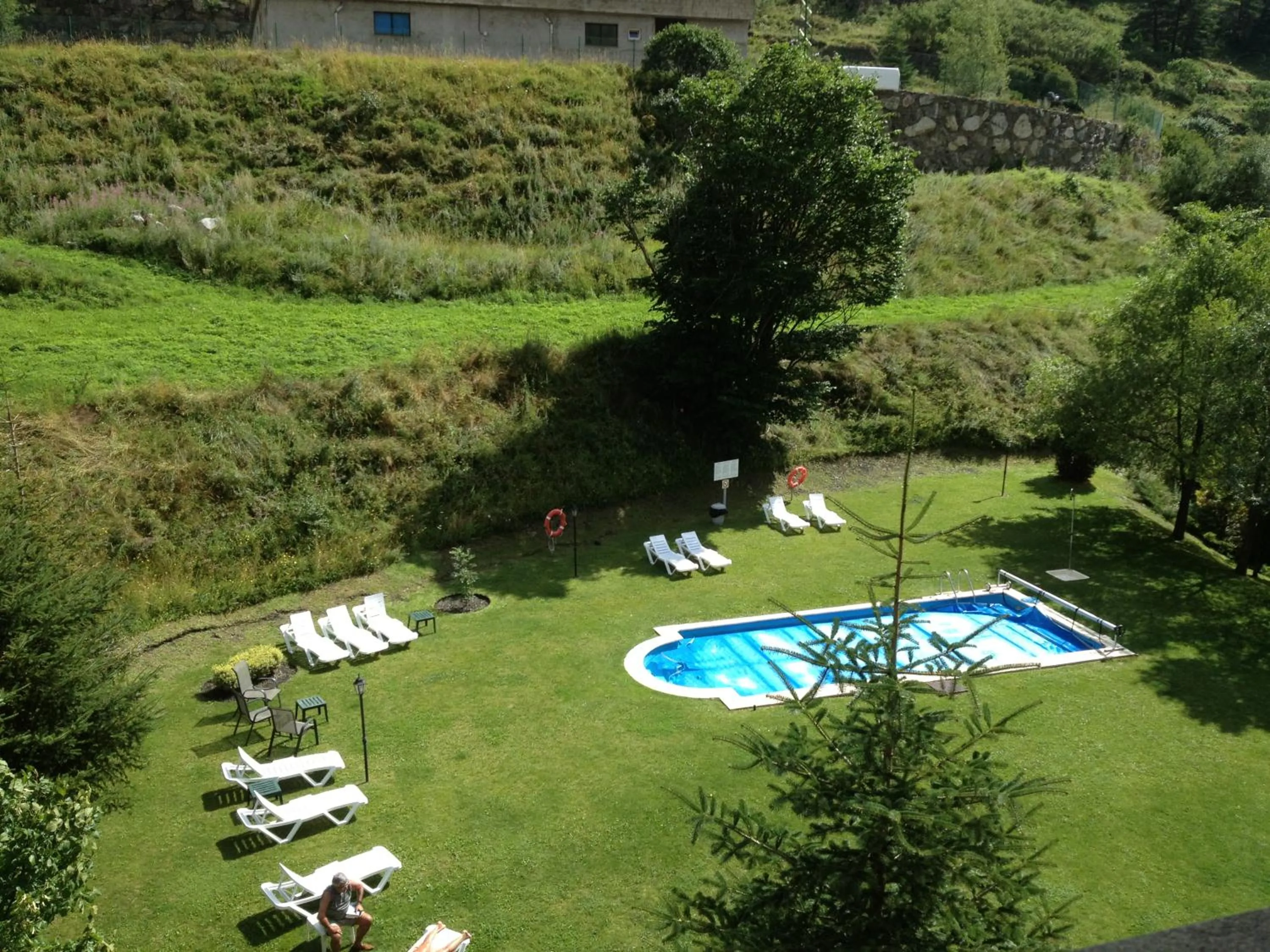 Garden in Hotel Xalet Verdú