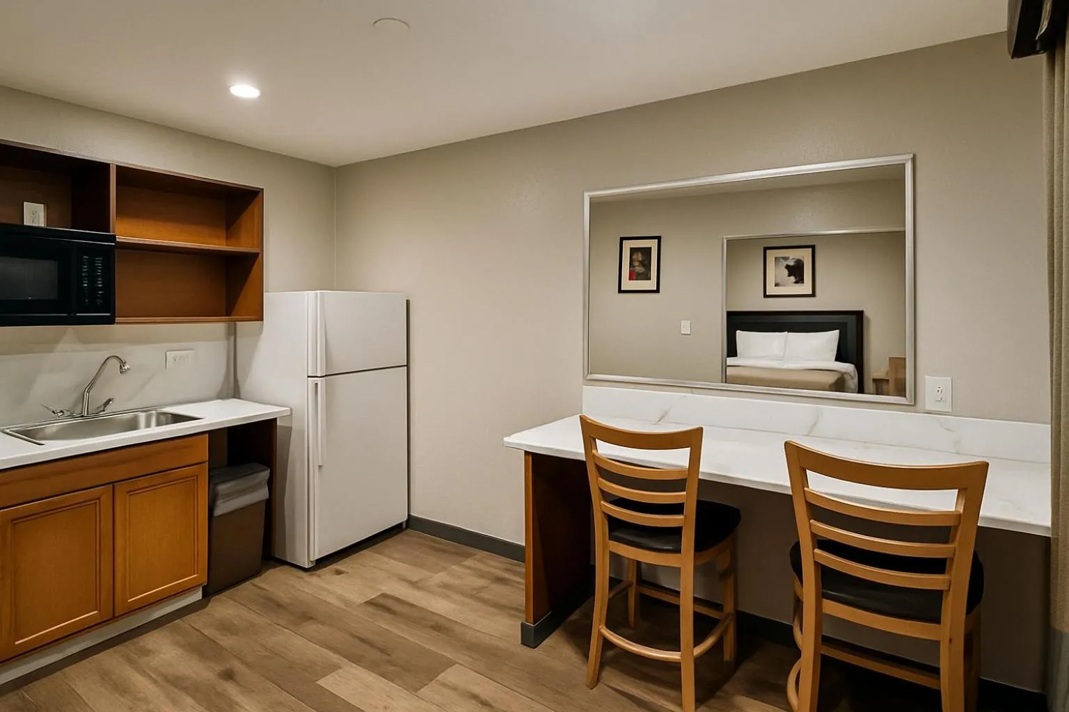 Kitchen or kitchenette in Rodeway Inn El Cajon - San Diego East