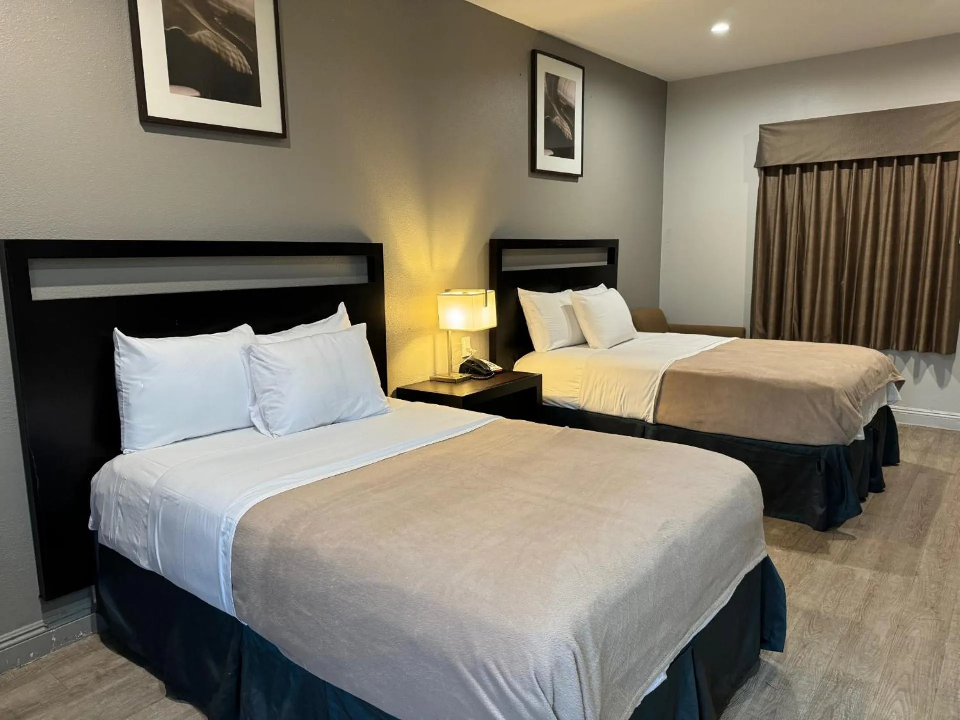 Bed in Rodeway Inn El Cajon - San Diego East