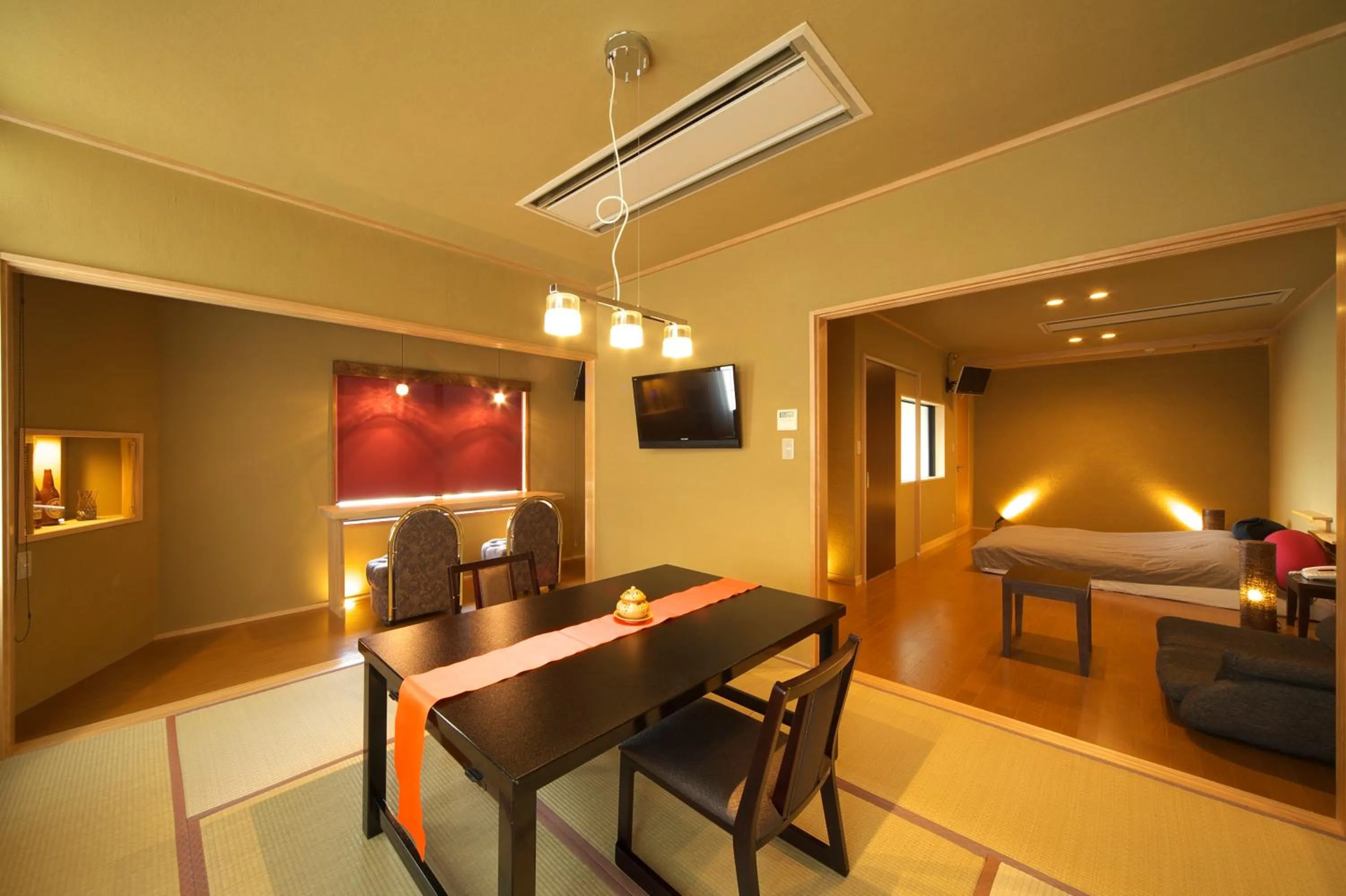 Photo of the whole room in Meitei no Yado Hotel Koshien