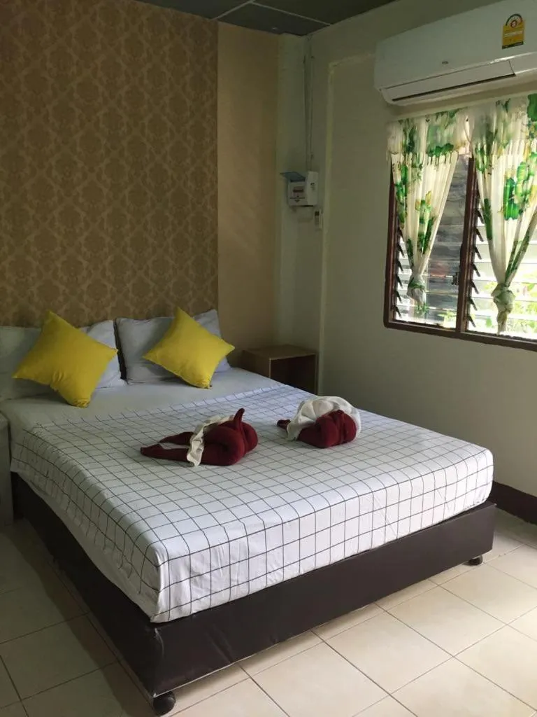 Bed in Lanta Complex