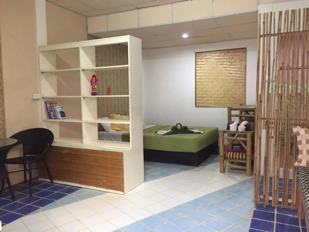 Bed in Lanta Complex