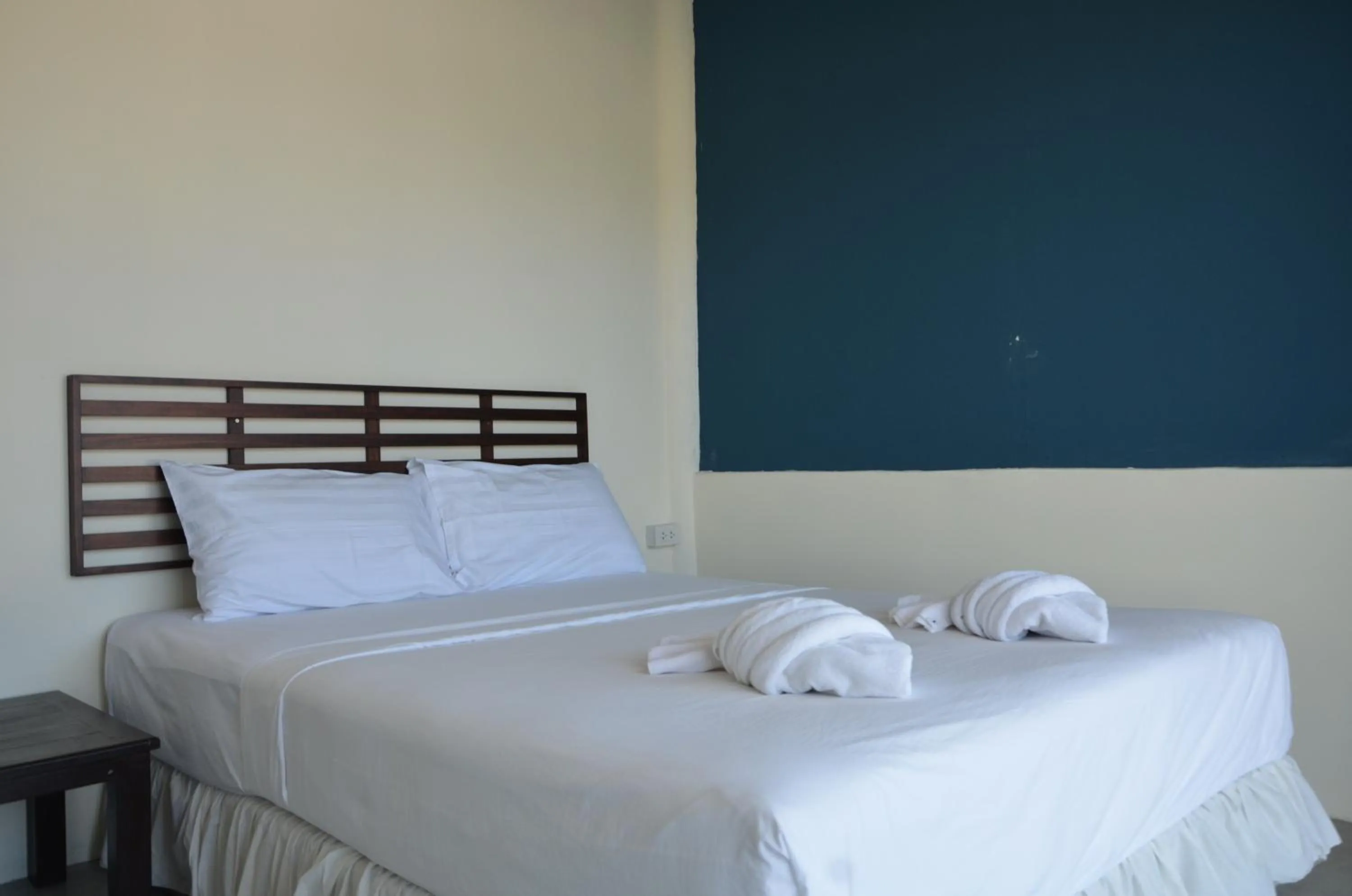 Bed in Lanta Complex