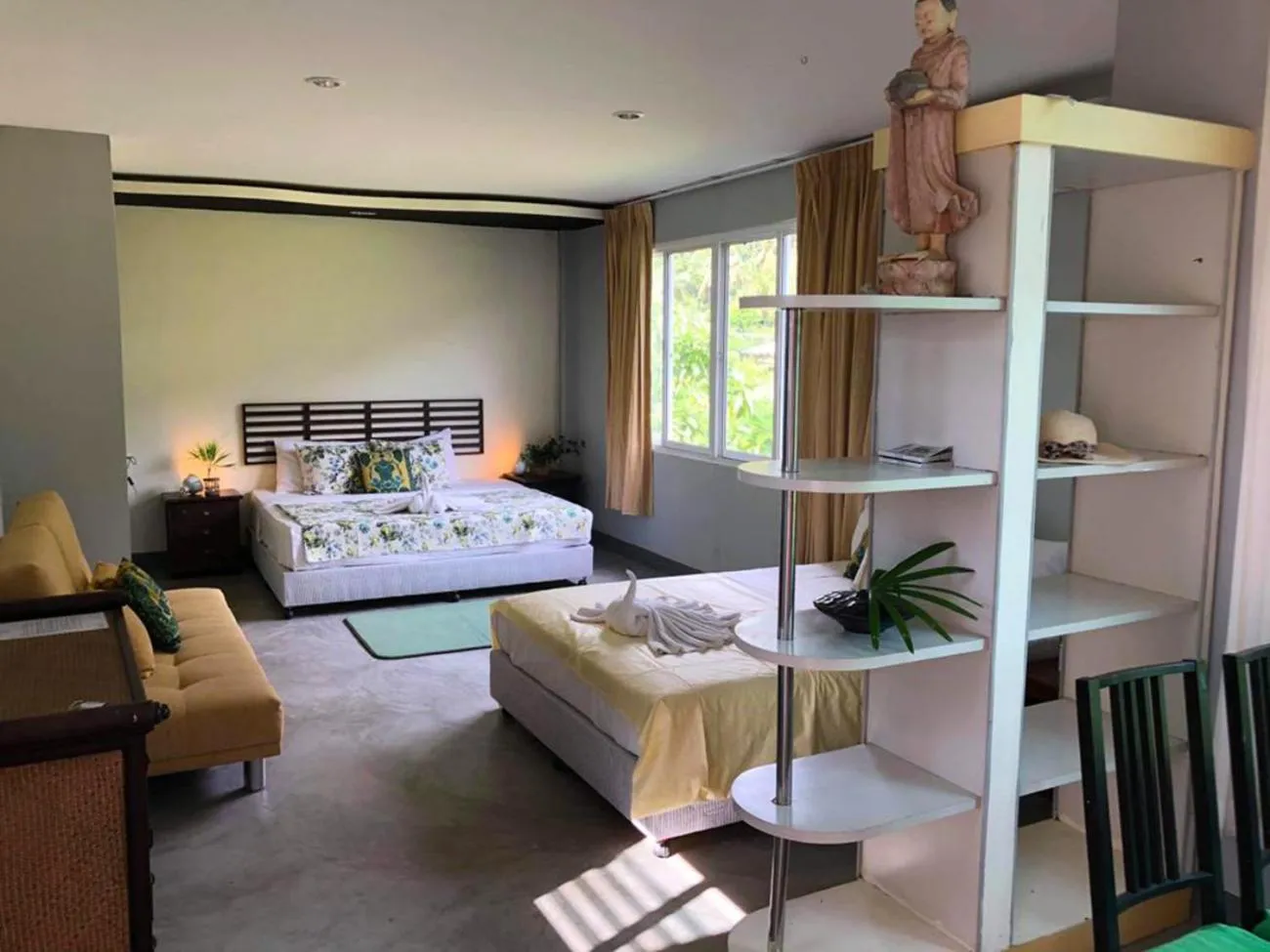 Bed in Lanta Complex