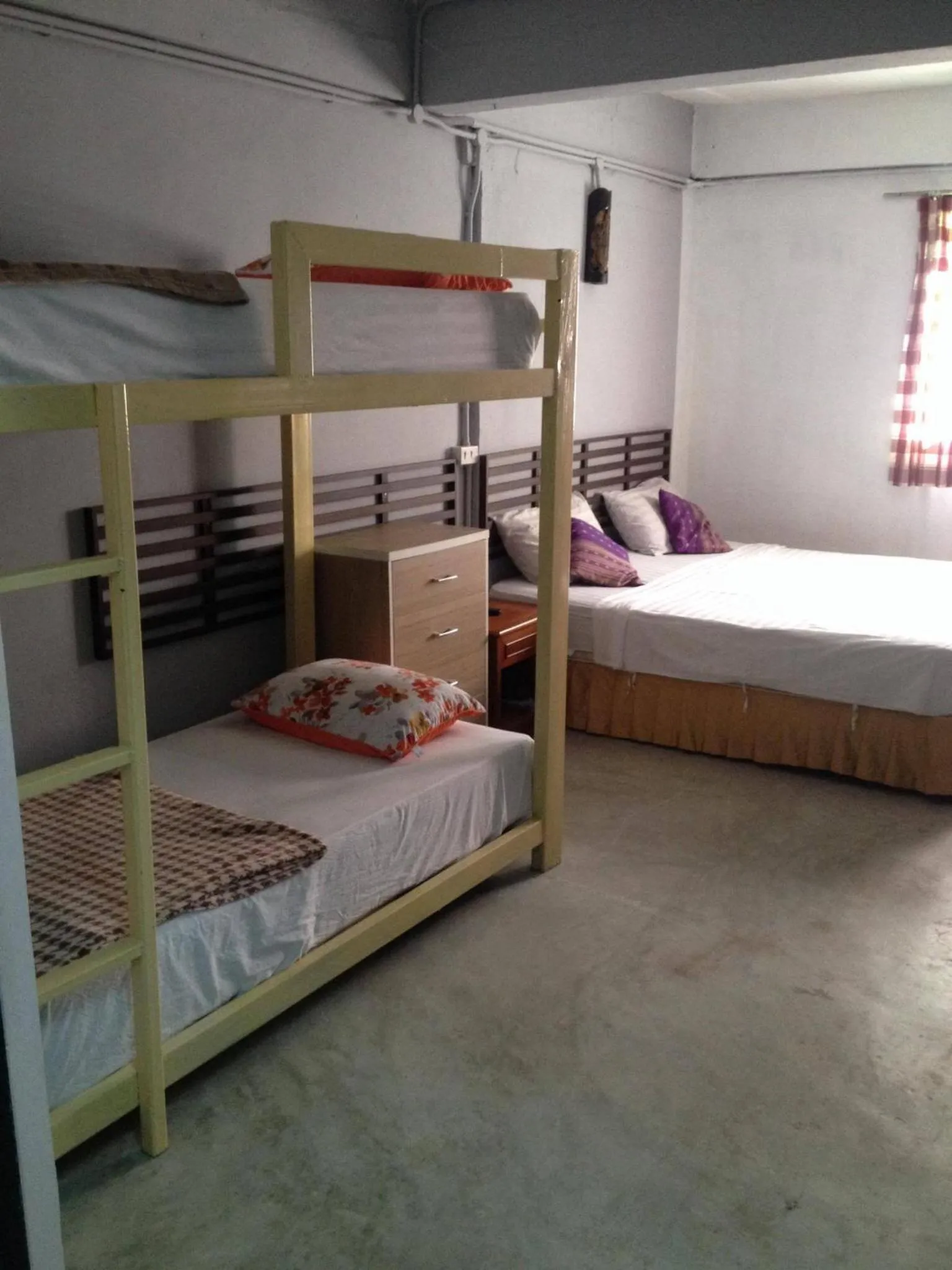 Bed in Lanta Complex