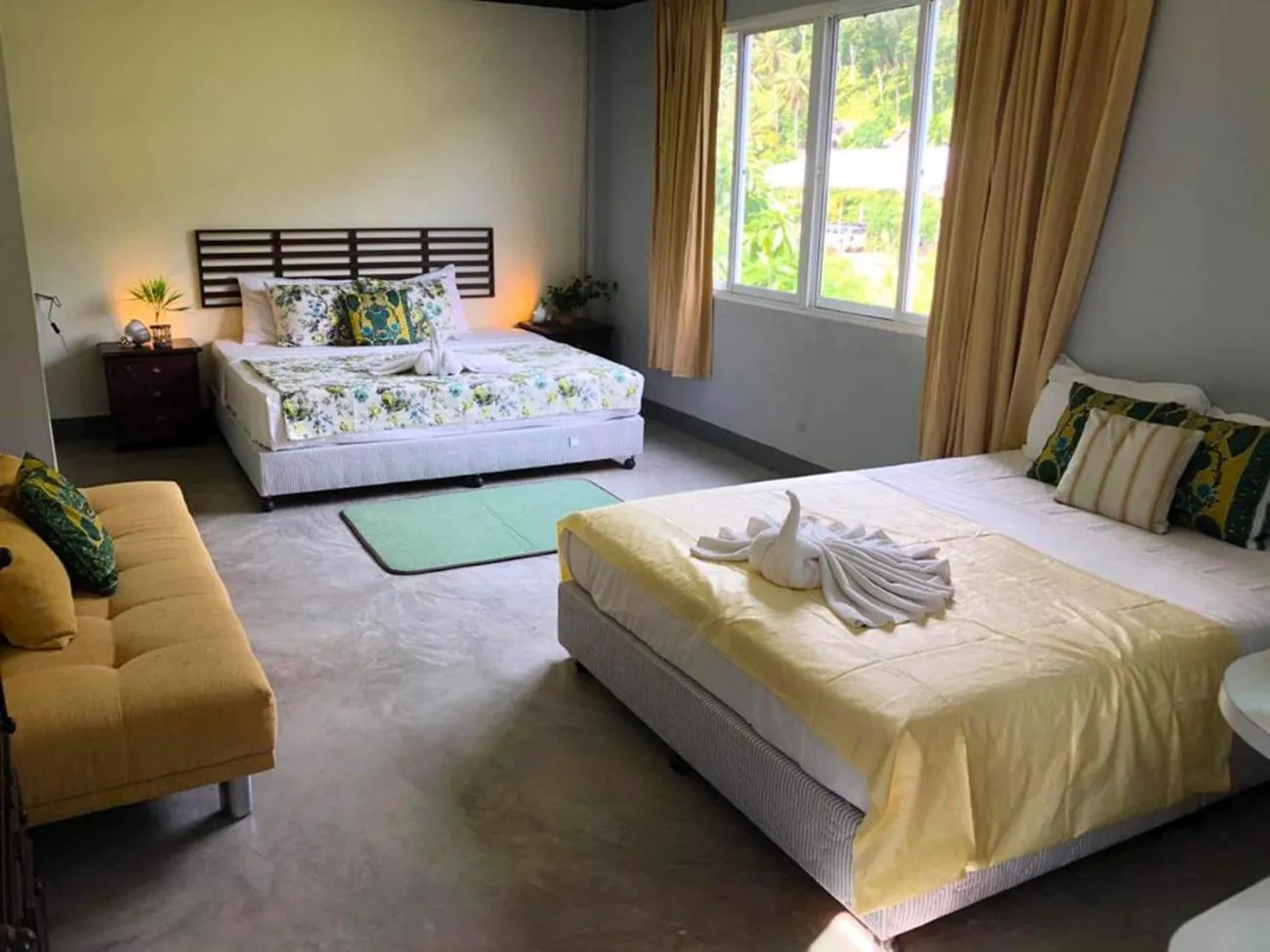 Bed in Lanta Complex