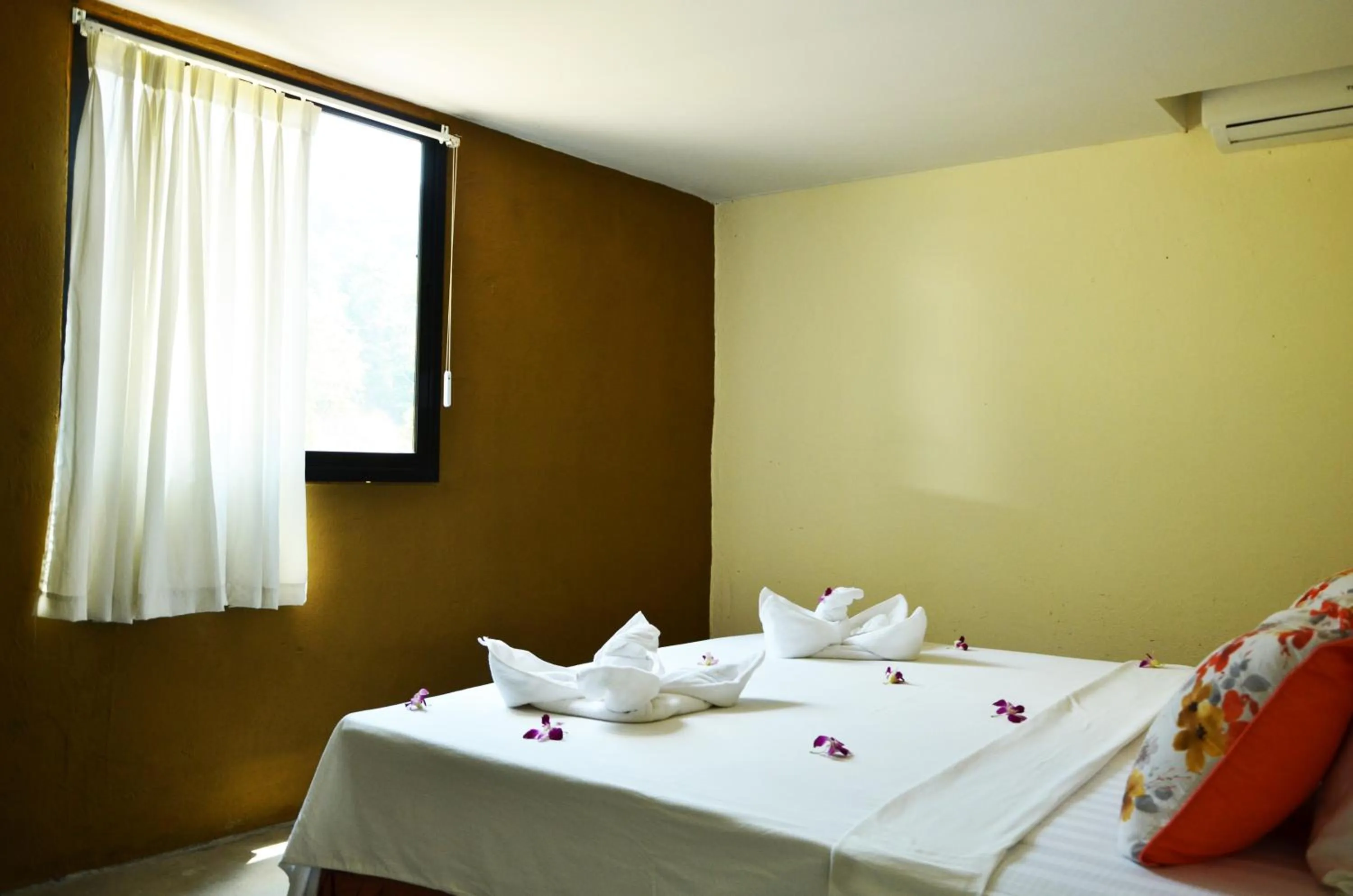 Bed in Lanta Complex