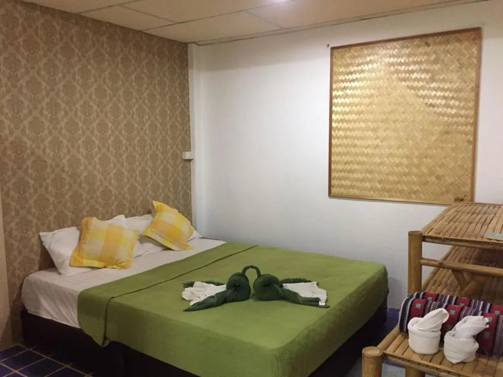 Bed in Lanta Complex