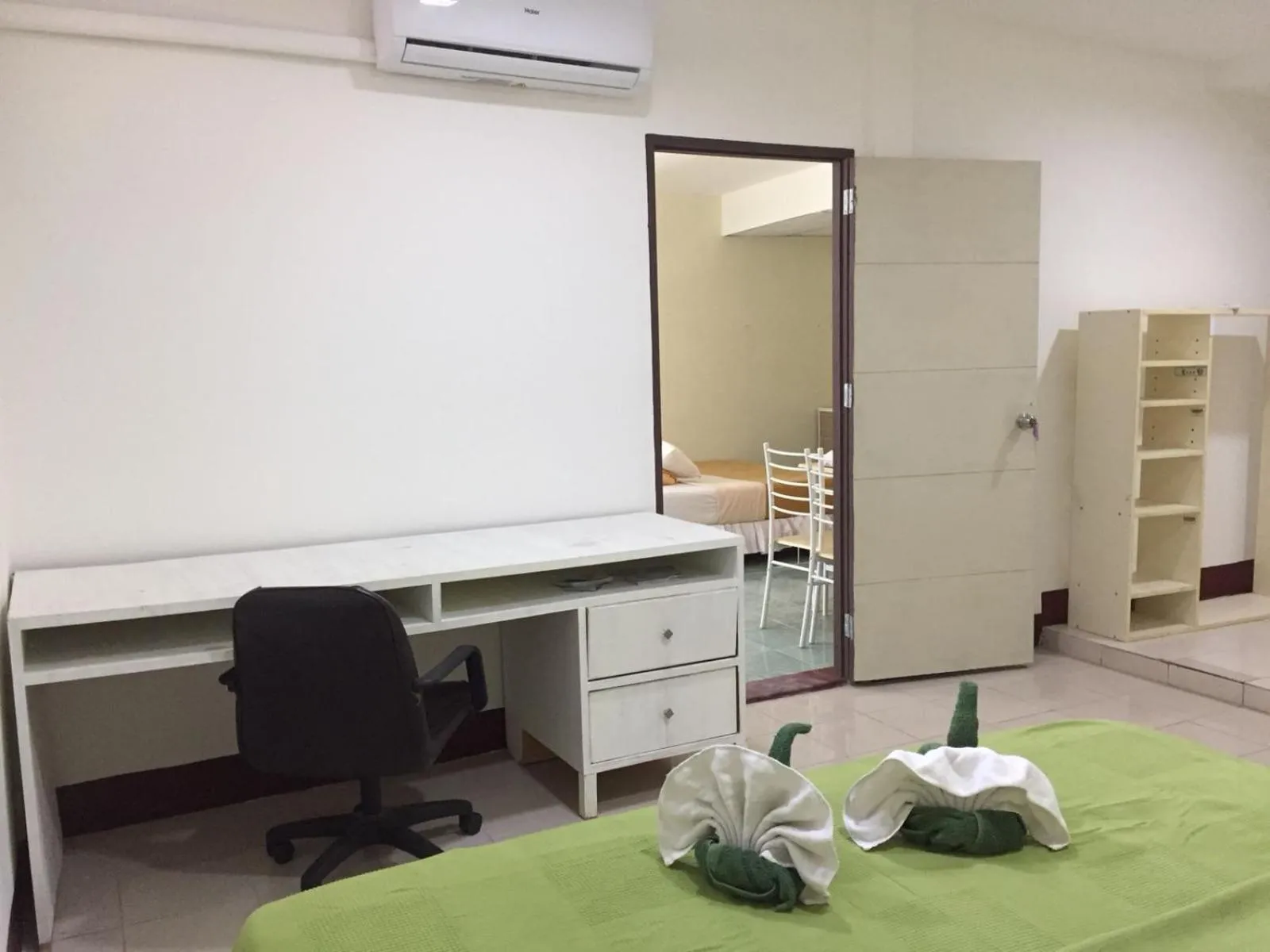 Bed in Lanta Complex