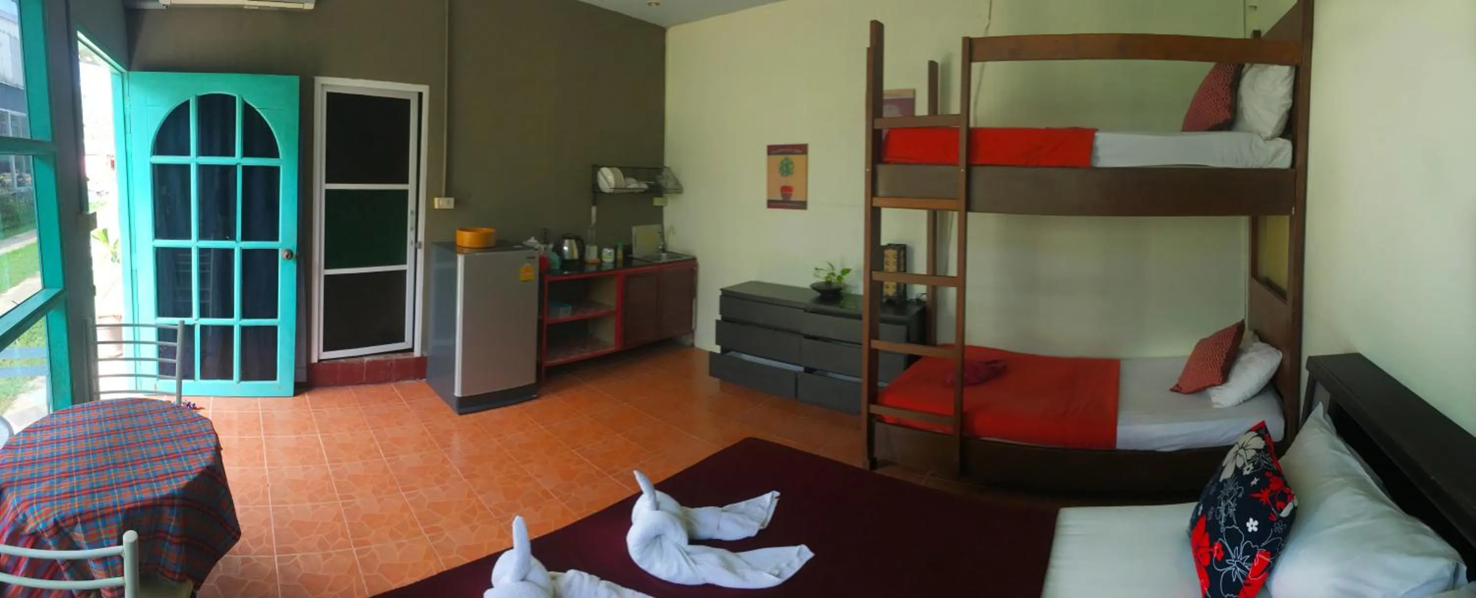 Bed in Lanta Complex