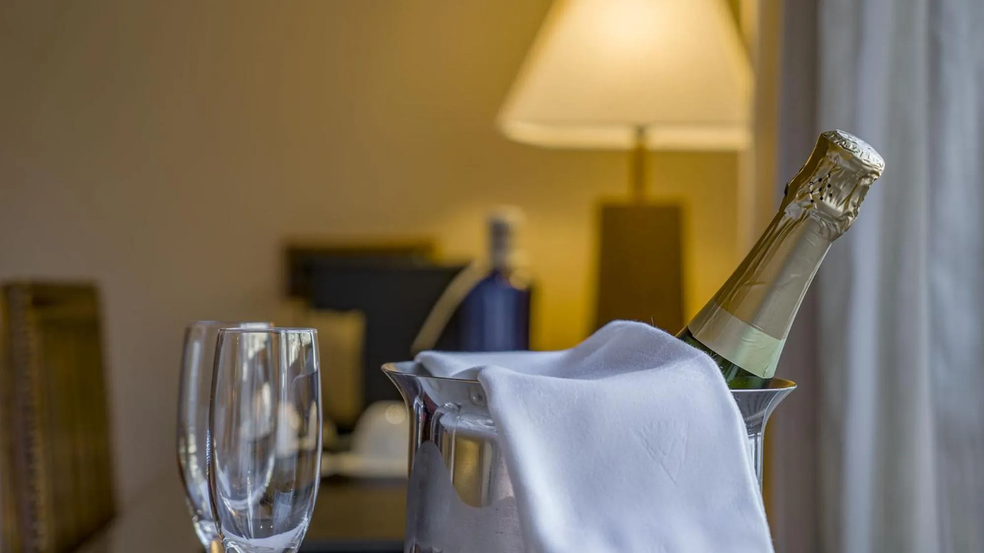 Drinks in Roc Blanc Hotel & Spa