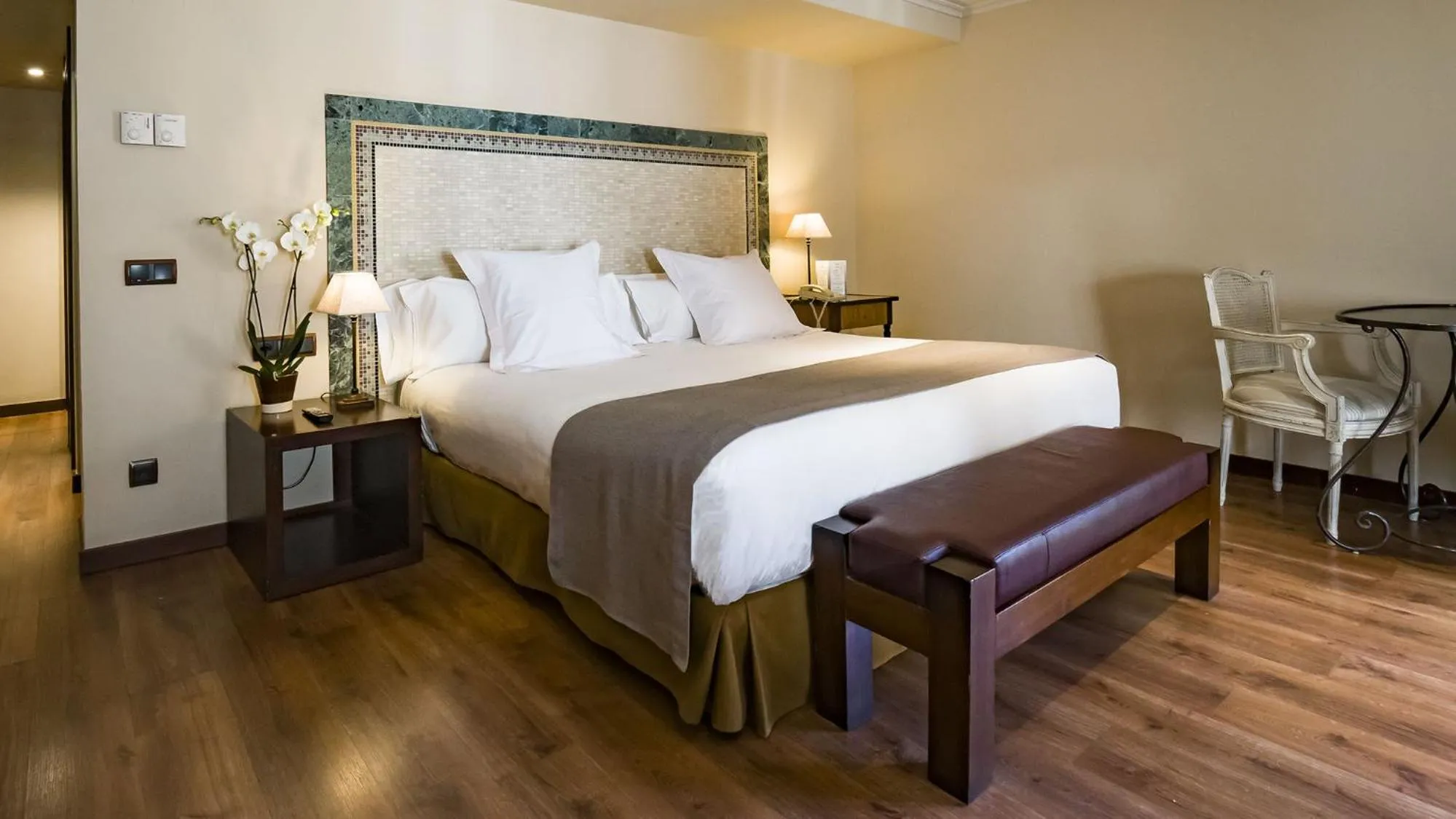 Photo of the whole room, Bed in Roc Blanc Hotel & Spa