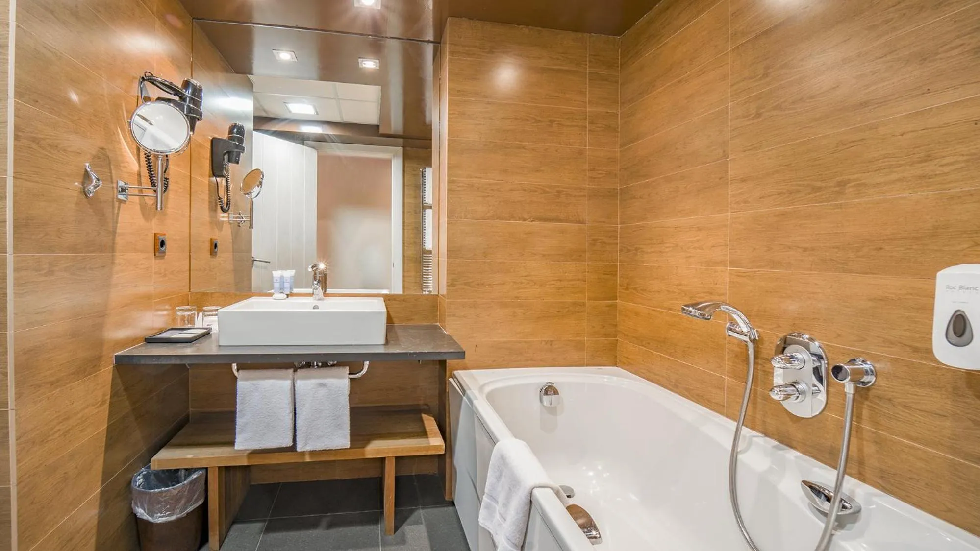 Bathroom in Roc Blanc Hotel & Spa