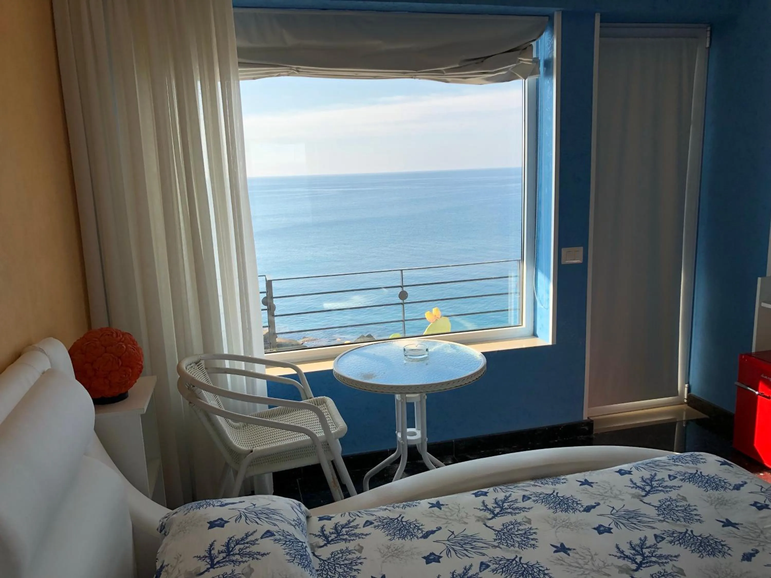 Bed in Palace Blu Mare