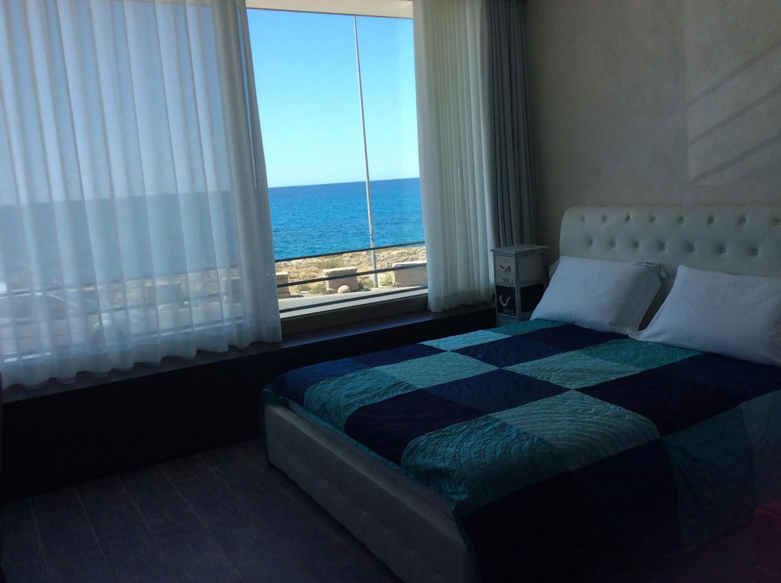 Photo of the whole room in Palace Blu Mare