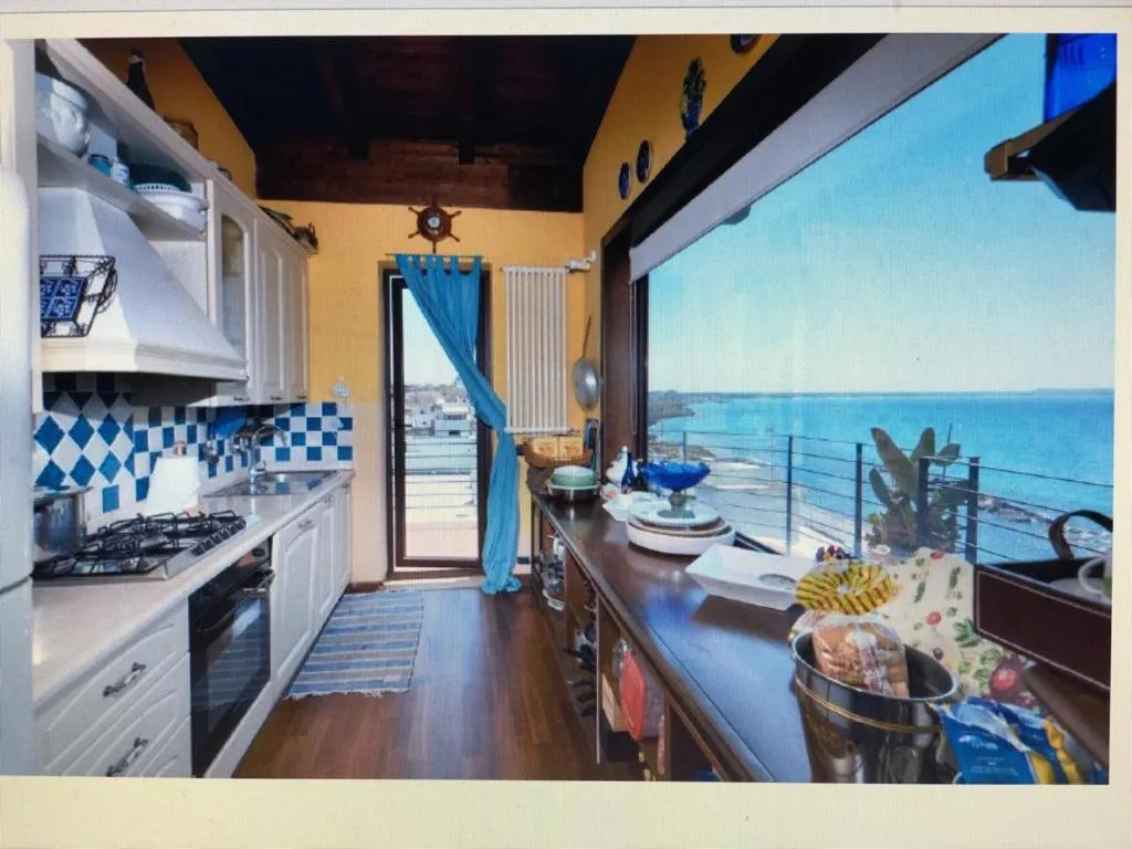 Kitchen or kitchenette in Palace Blu Mare