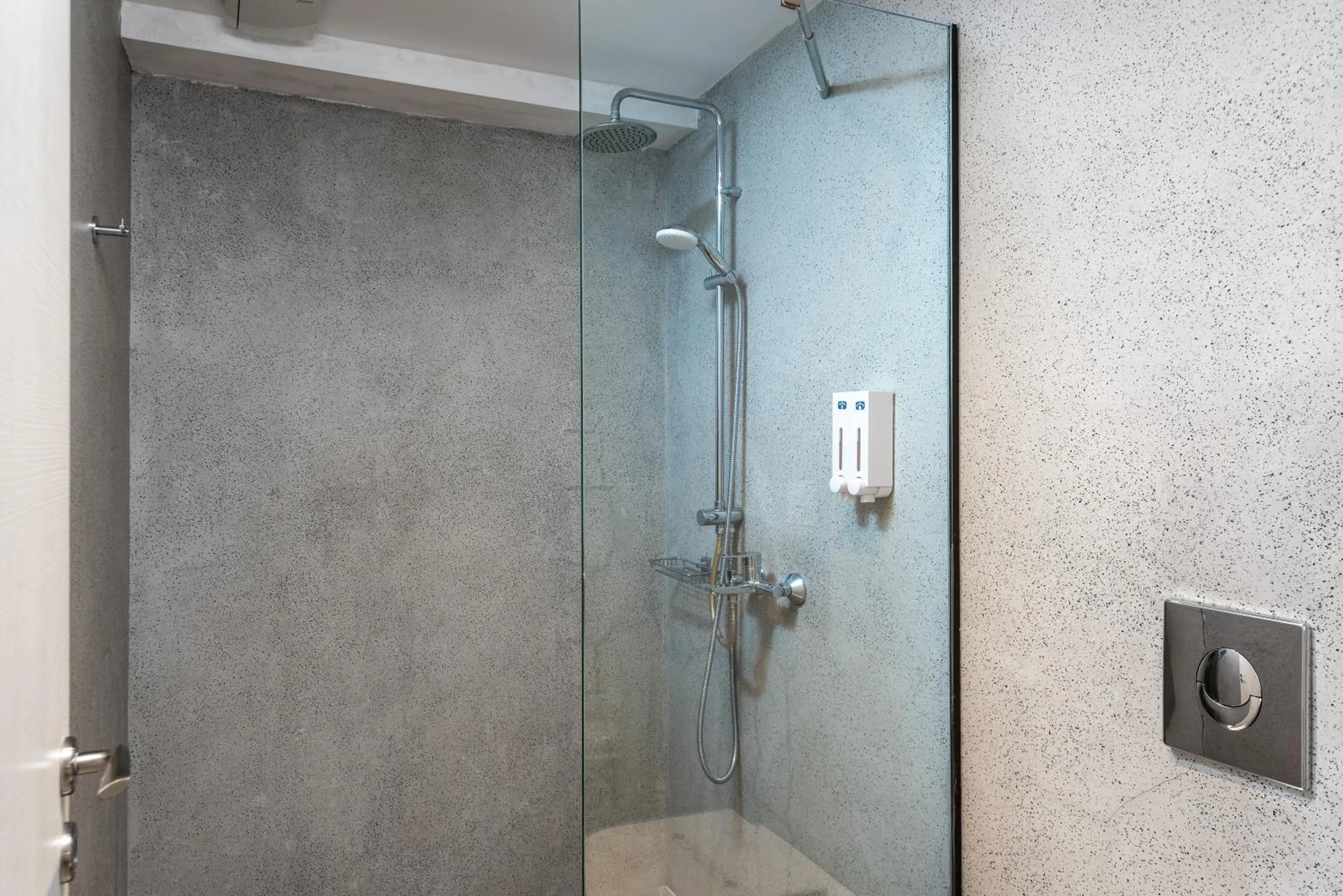 Shower in Lindos Comfy Suites