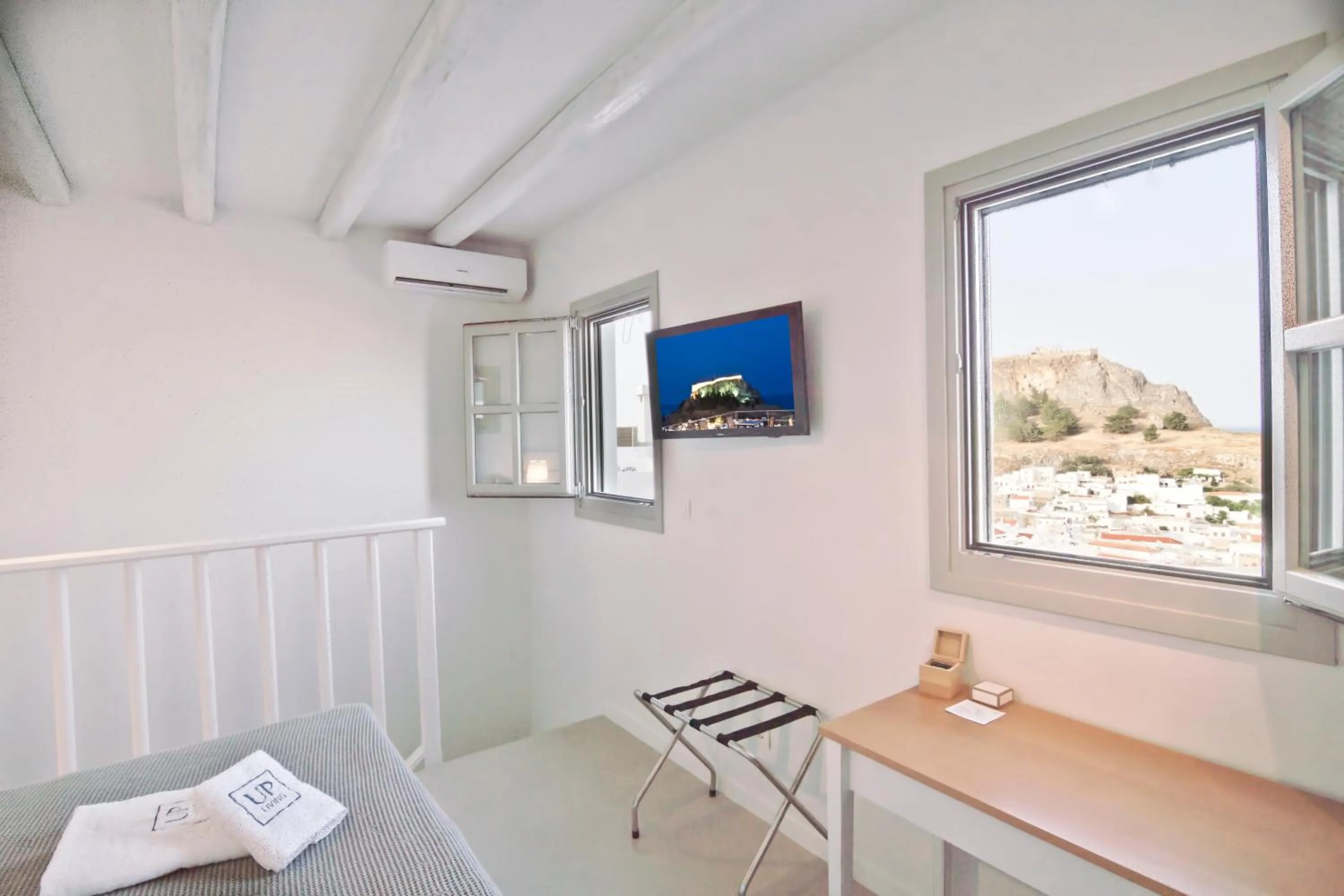 TV and multimedia in Lindos Comfy Suites