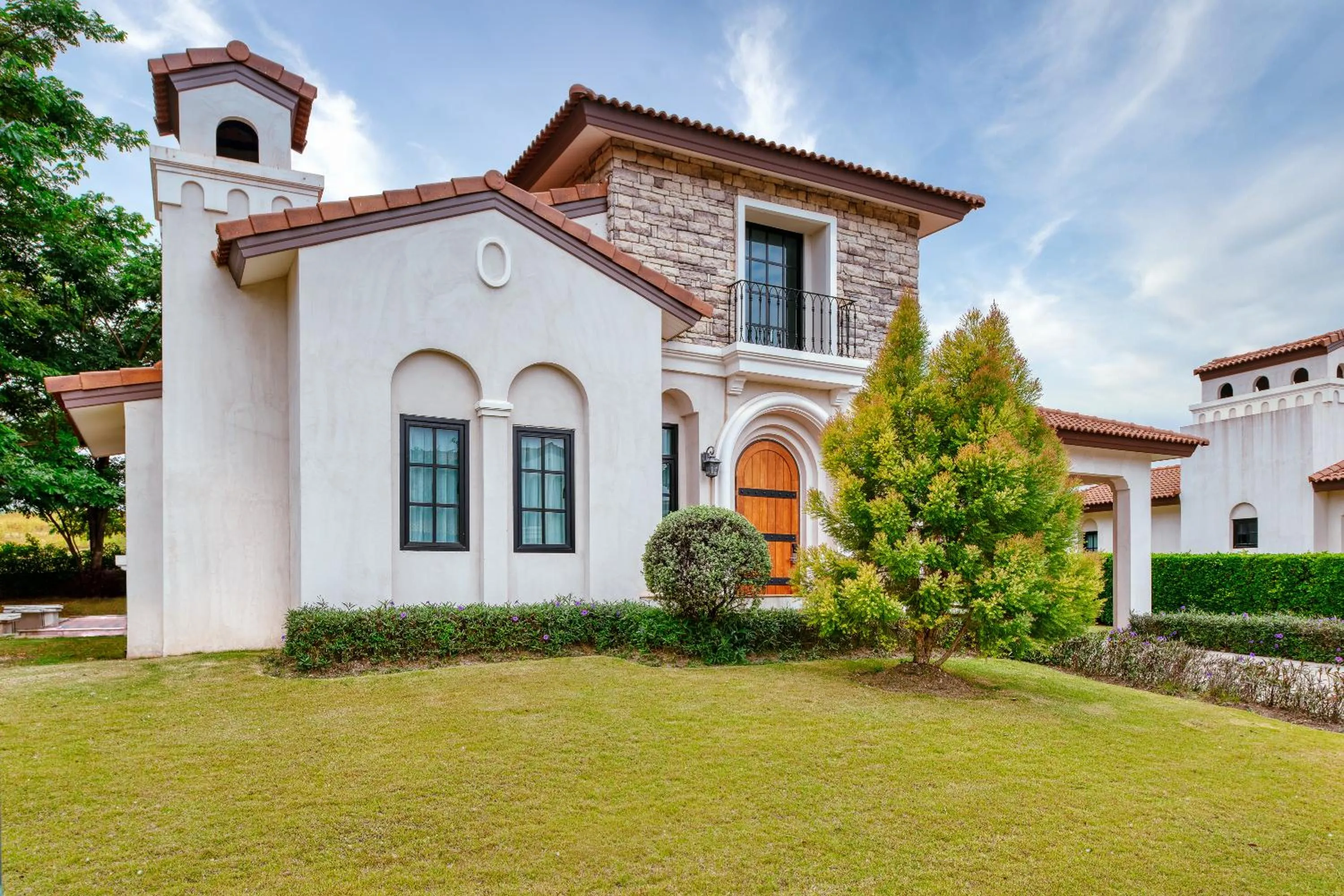 Garden in Mövenpick Resort Khao Yai