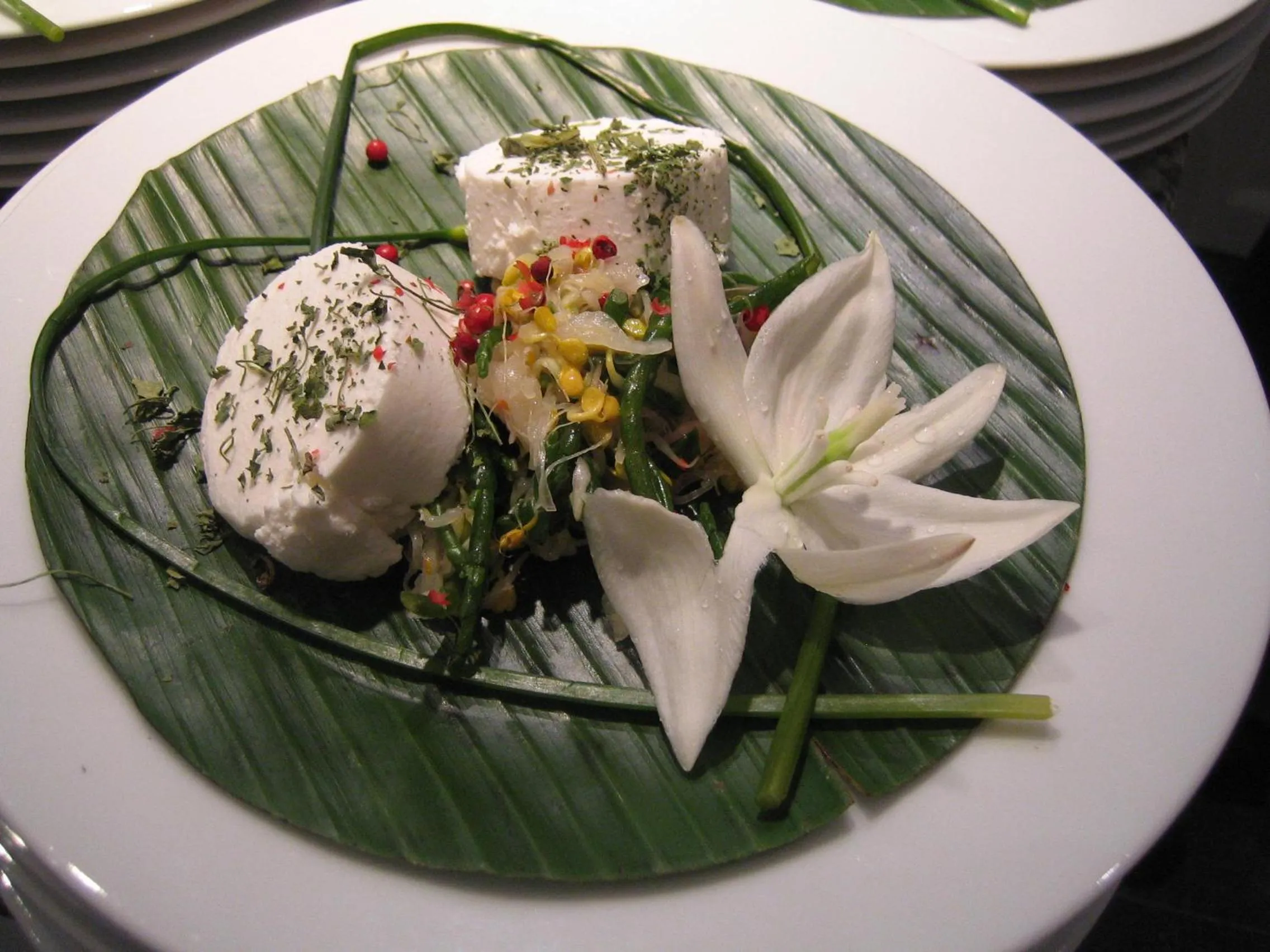 Restaurant/places to eat in Am Eichholz Galerie & Art-Hotel