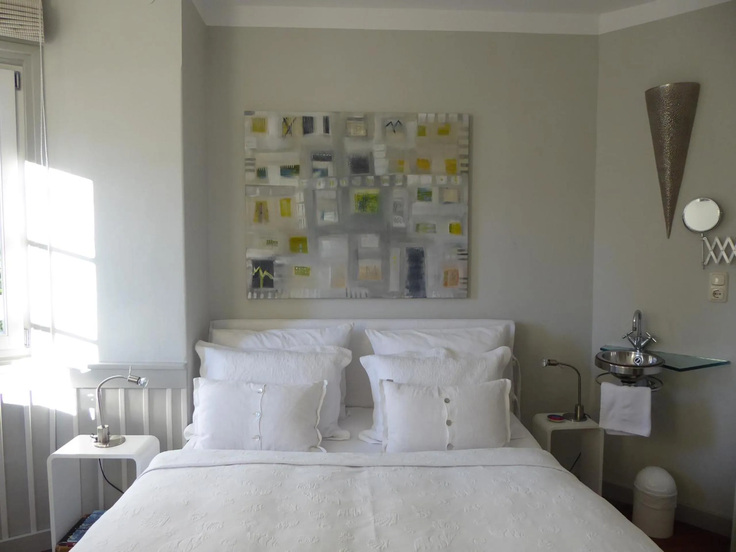 Bed in Am Eichholz Galerie & Art-Hotel