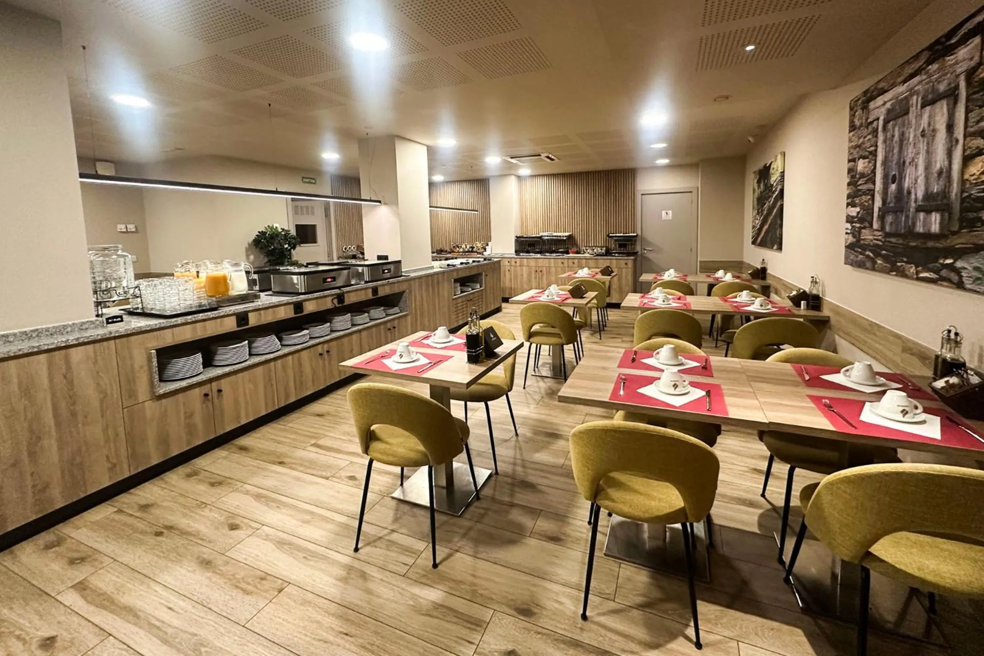 Breakfast in Exe Princep