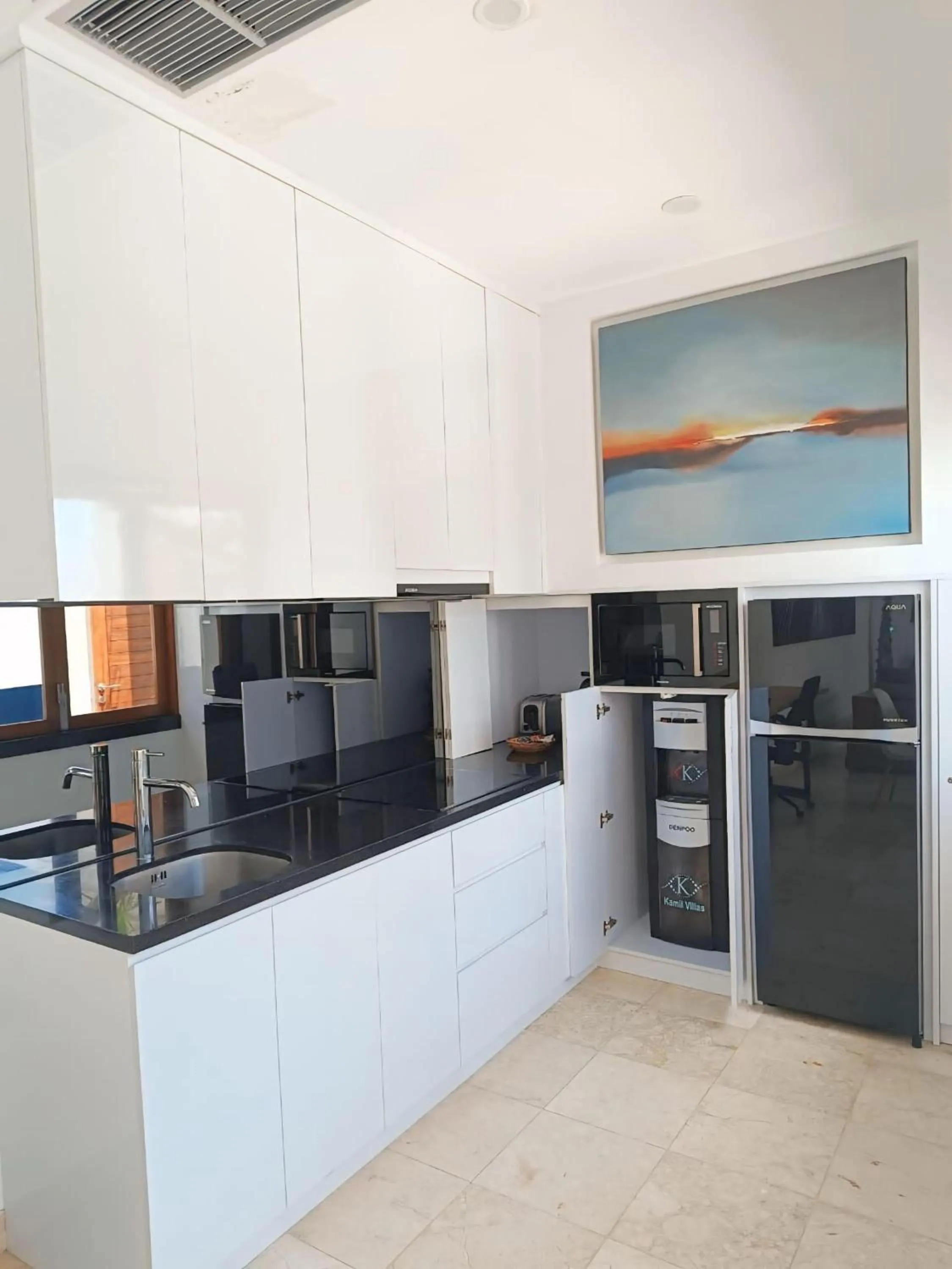 Coffee/tea facilities in Kamil Villas