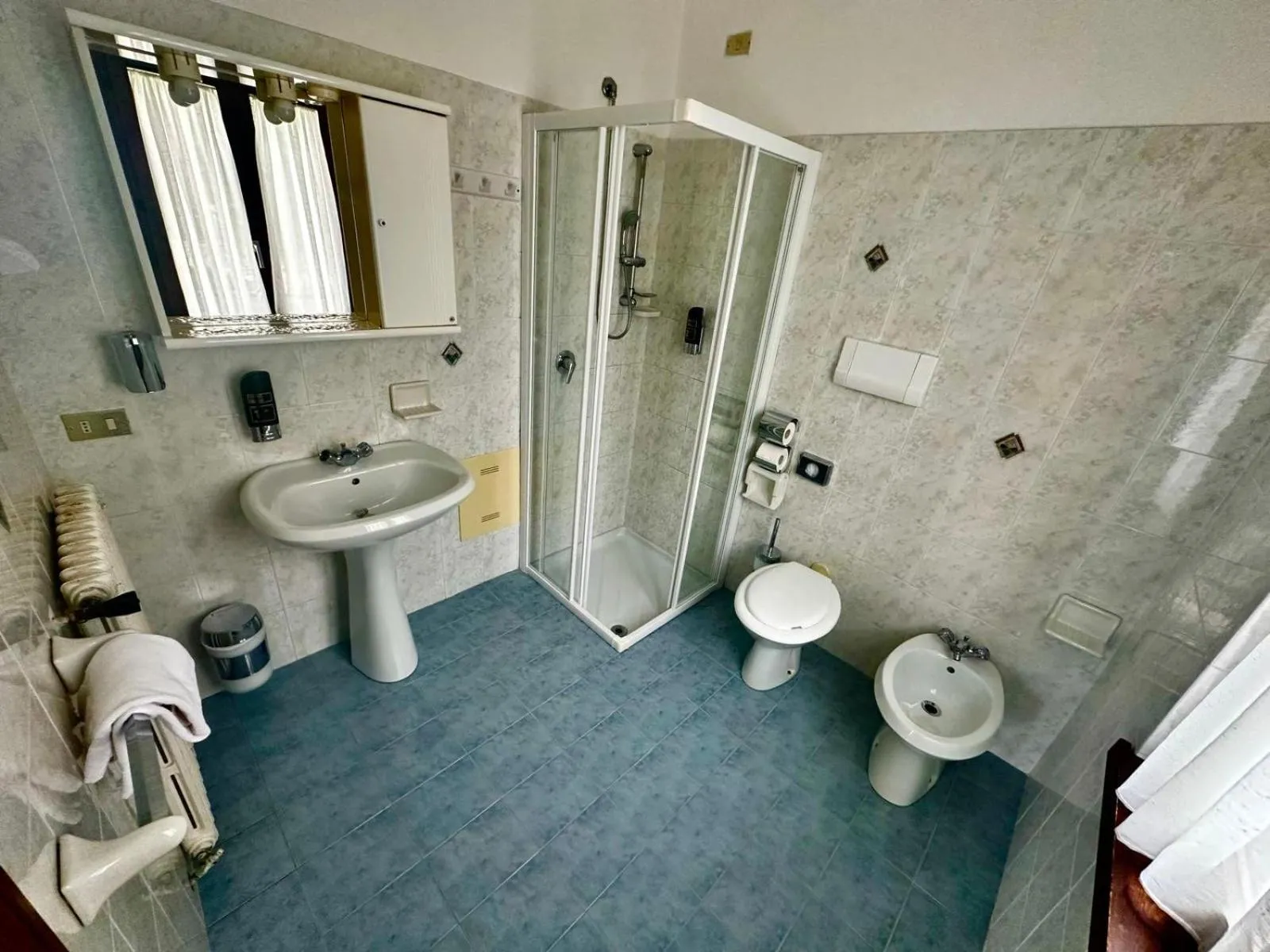 Bathroom in Hotel Silvana Garnì