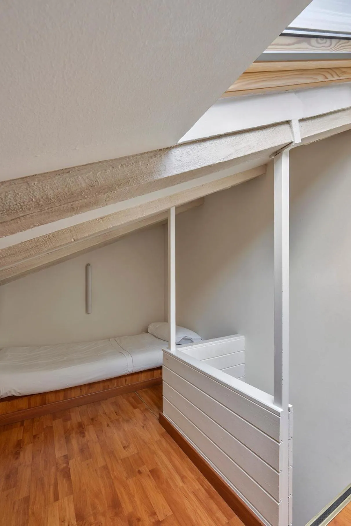 Photo of the whole room, Bed in Hotel de l'Isard