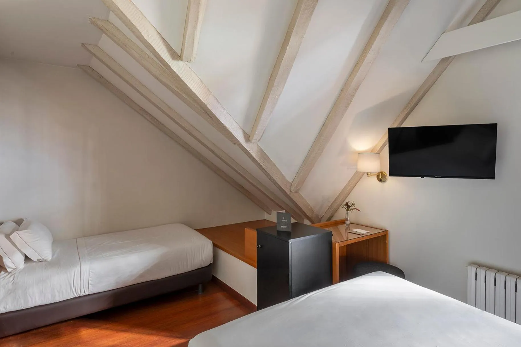 Bed in Hotel de l'Isard