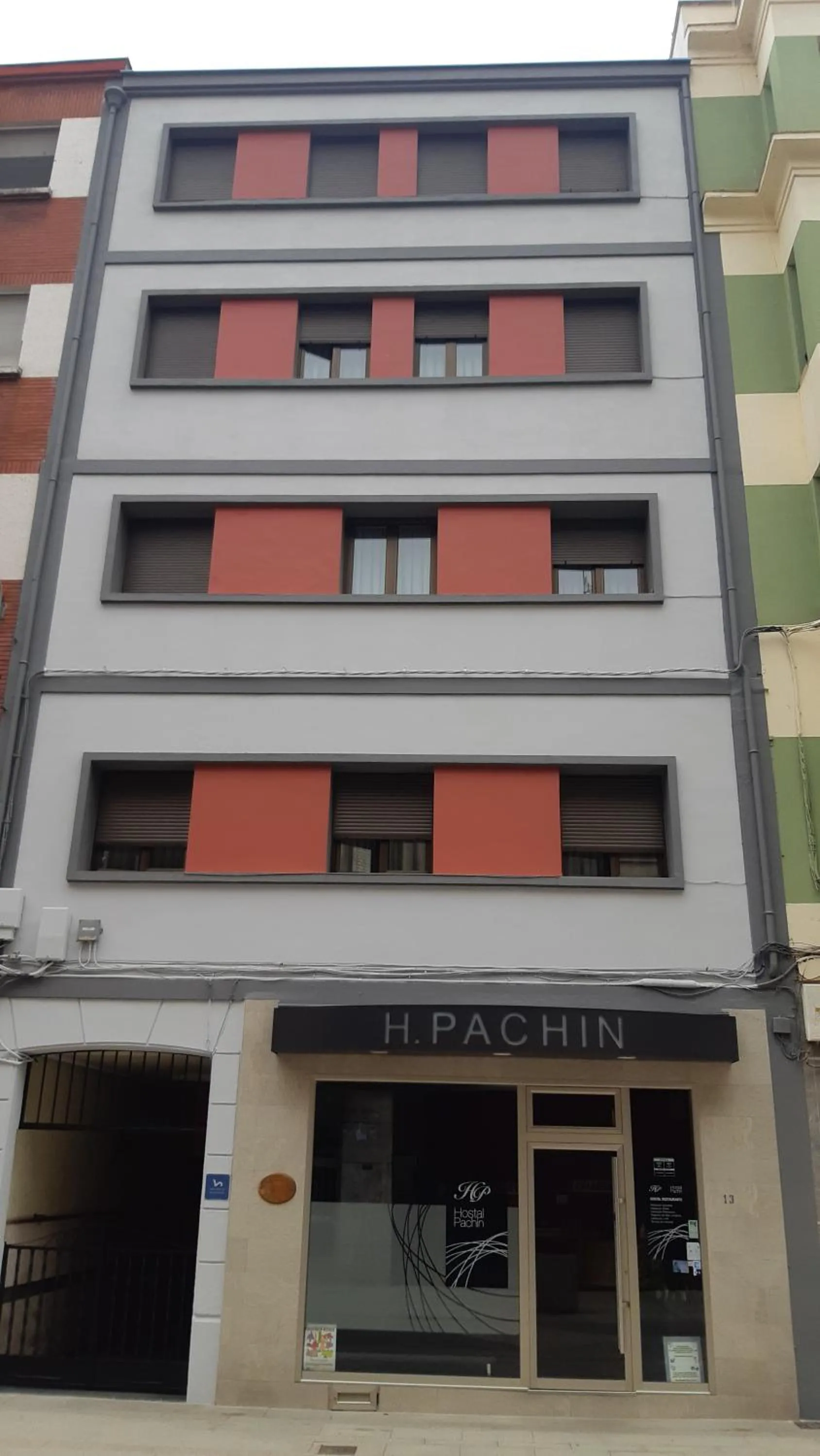 Property building in Hostal pachin
