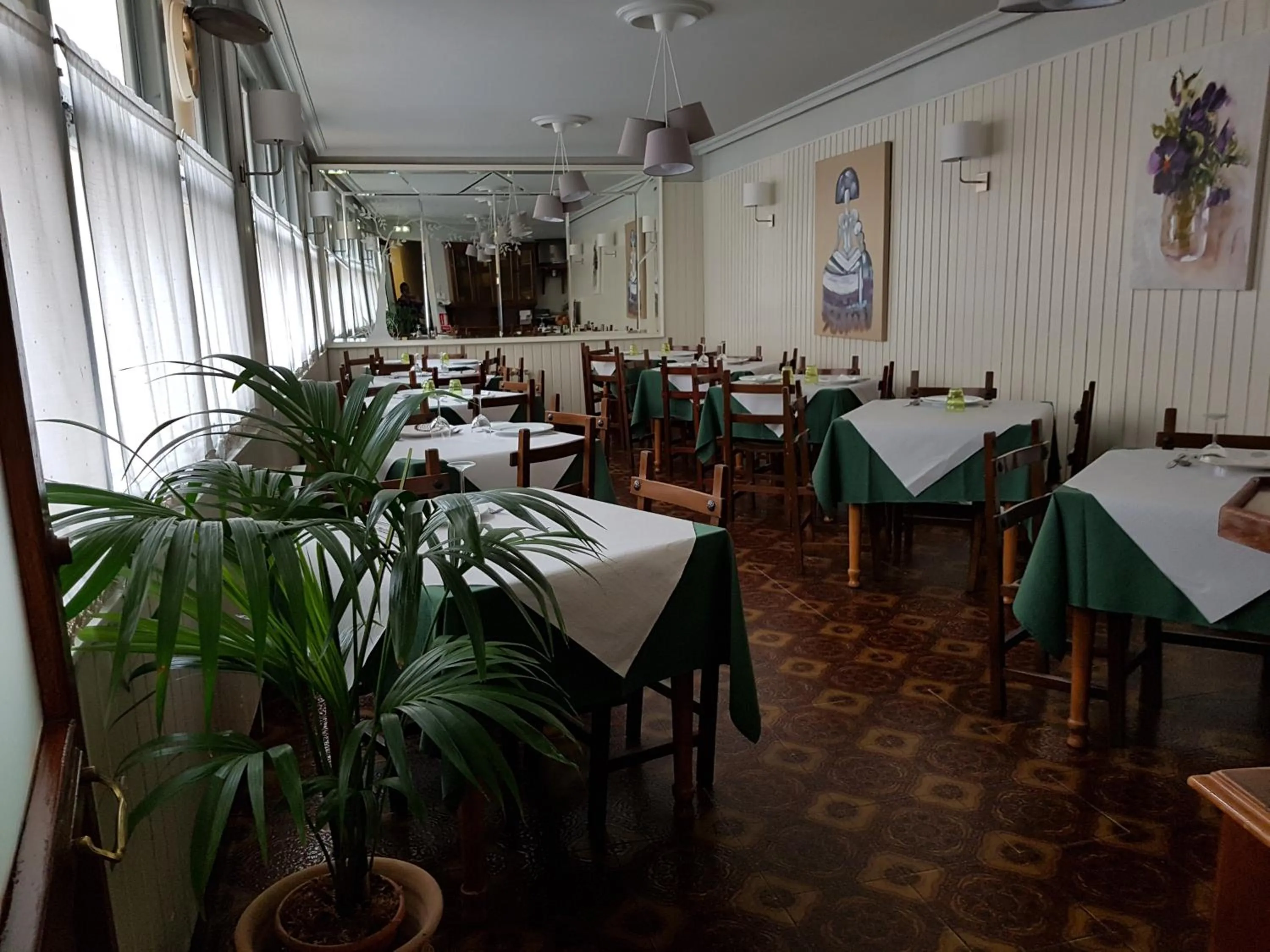 Banquet/Function facilities in Hostal pachin
