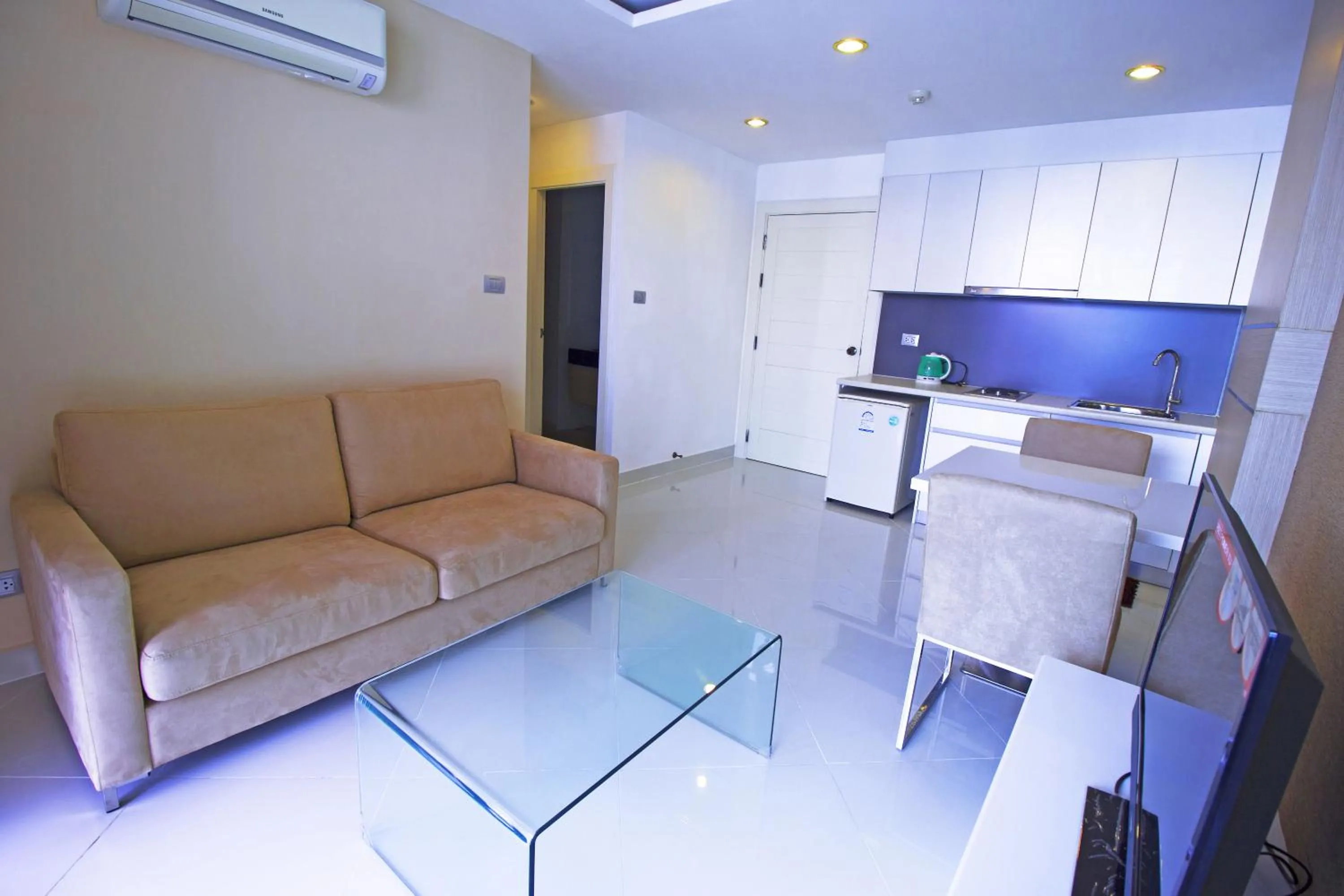 Property building in Paradise Park Jomtien by Pattaya Sunny Rentals