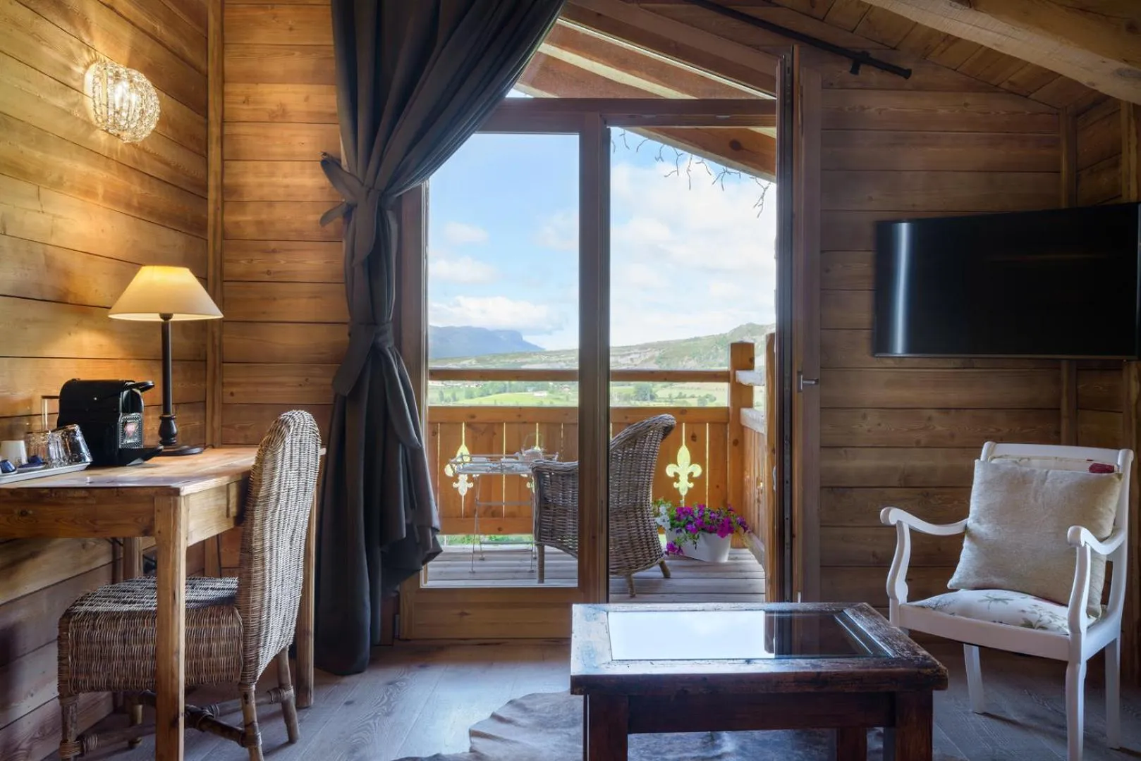 Mountain view in Hotel Viñas de Lárrede