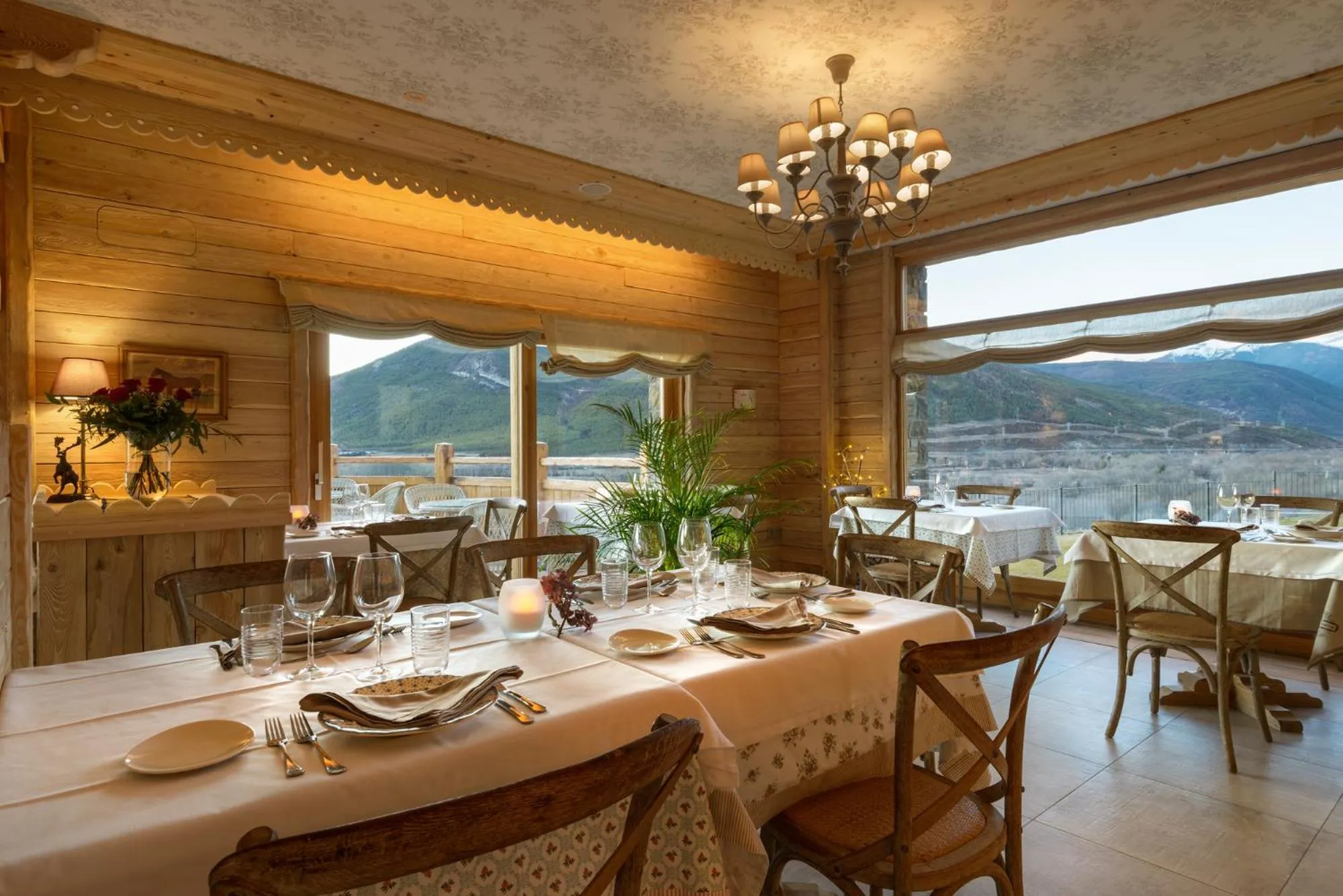 Restaurant/places to eat in Hotel Viñas de Lárrede