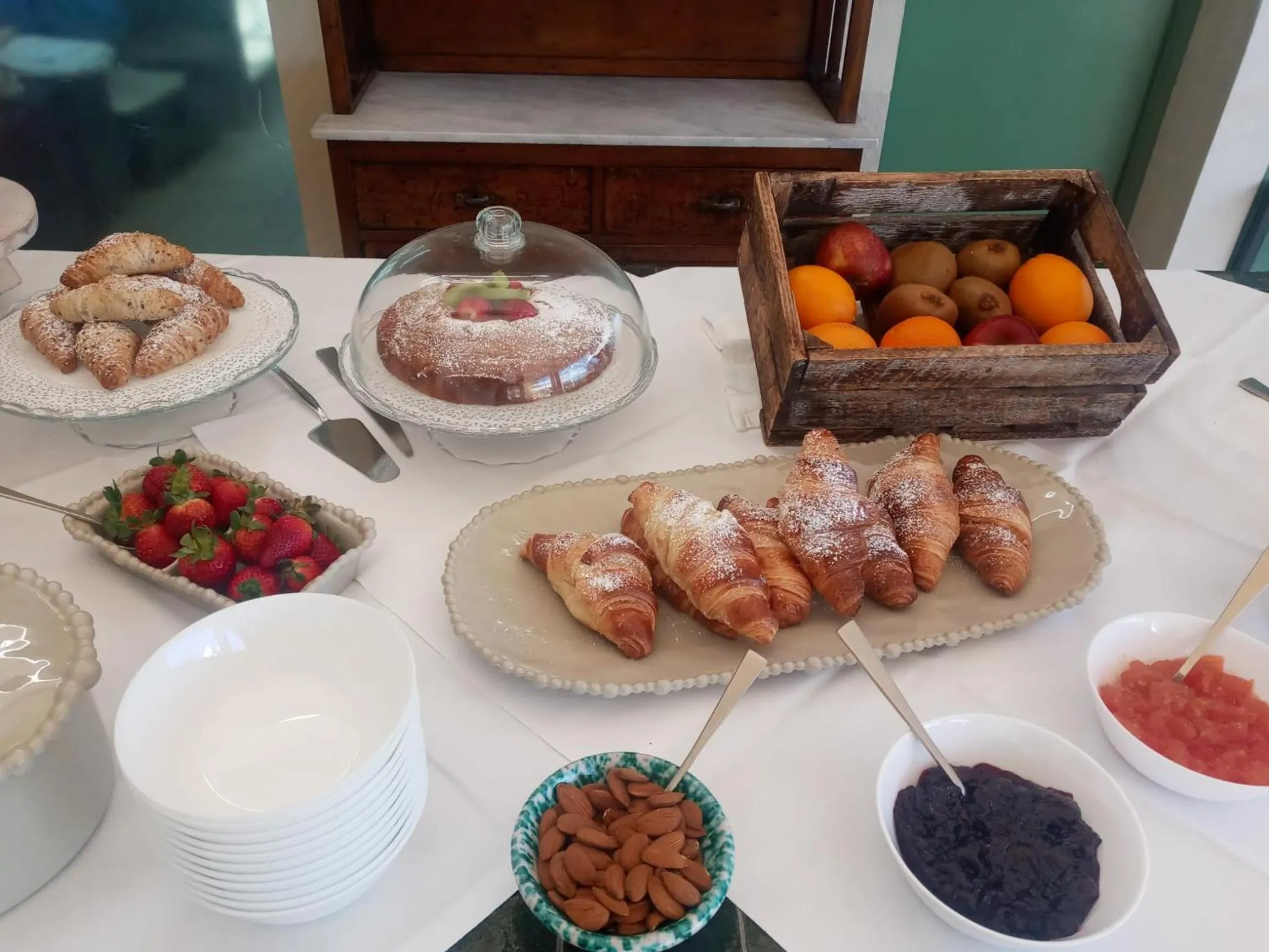 Breakfast in Zahir Country House Boutique Hotel Noto