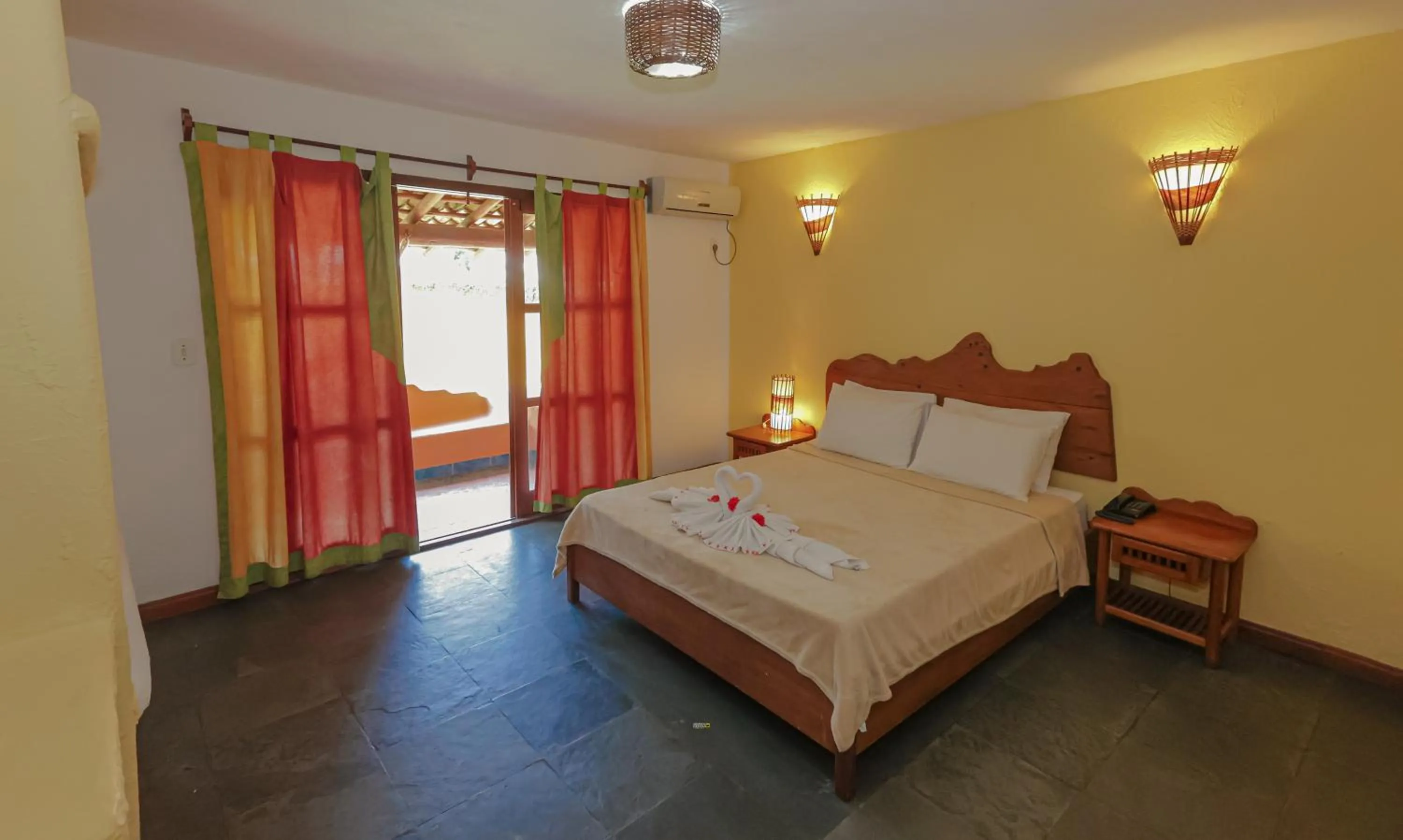 Photo of the whole room, Bed in Estação Santa Fé Hotel e Pousada