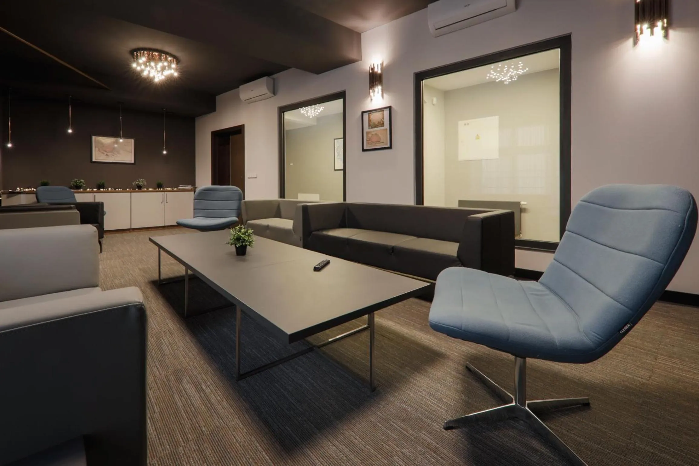 Seating area in Kamienica Pod Aniołami