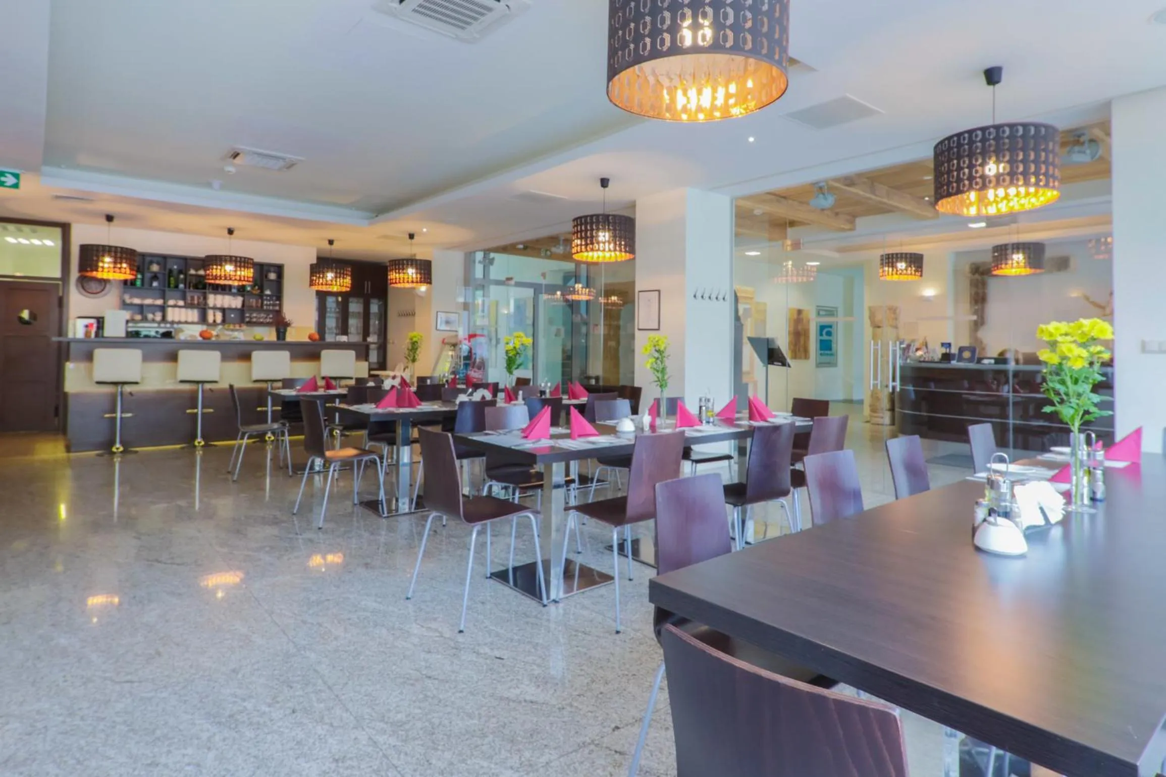 Restaurant/places to eat in Kamienica Pod Aniołami