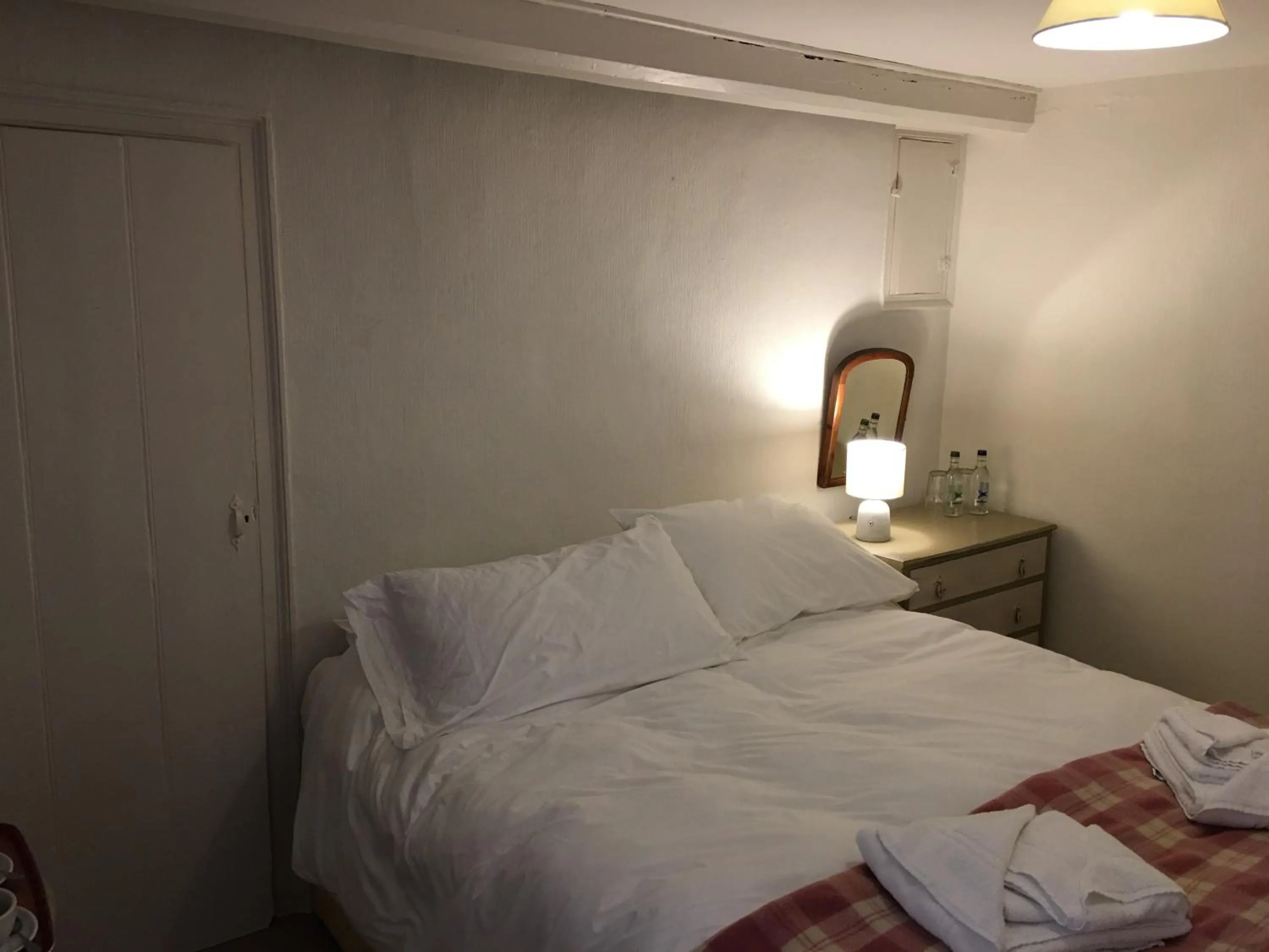 Bed in The Scott Arms